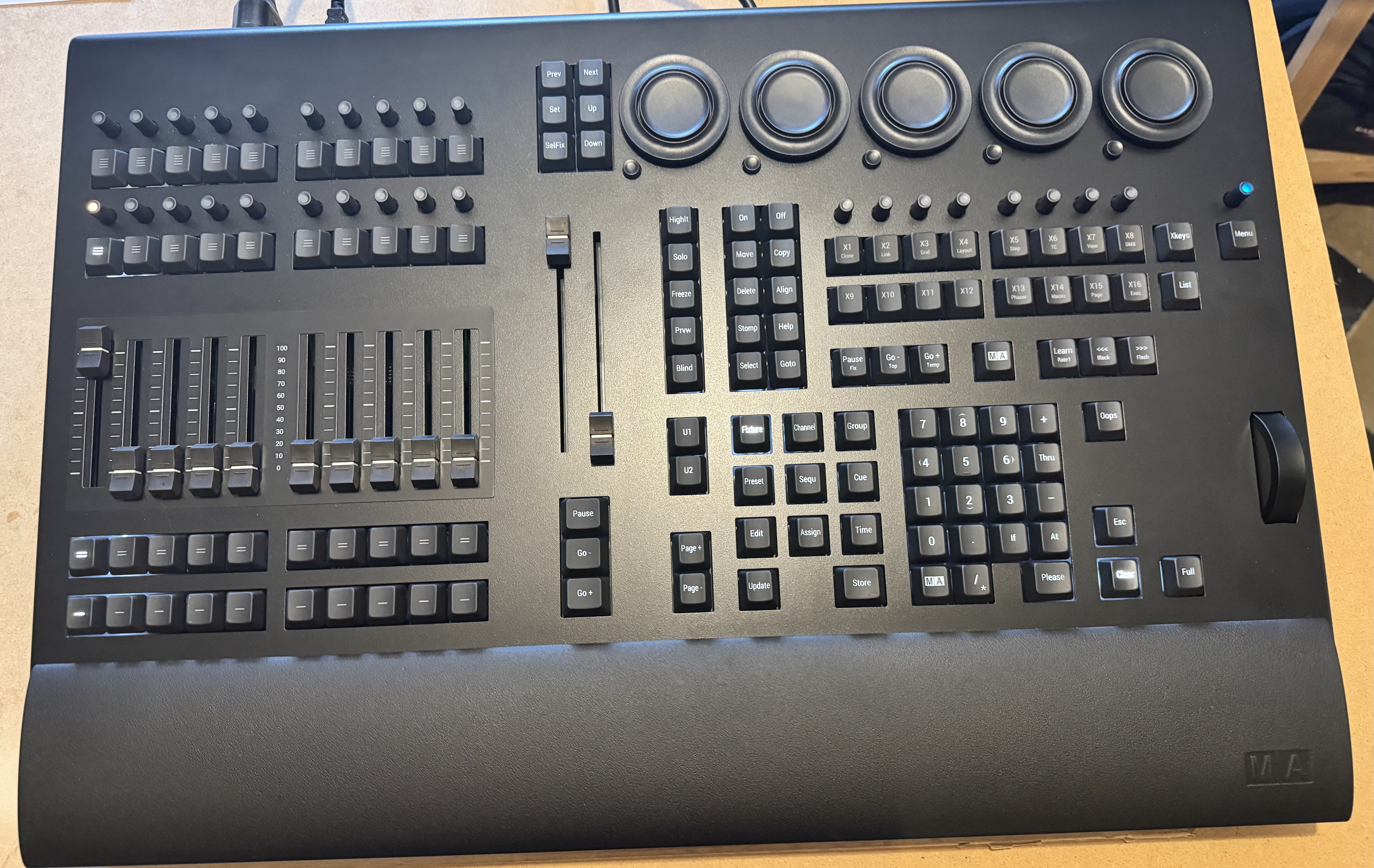 MA Lighting grandMA 3 onPC comand Wing 40h Etat neuf  2024