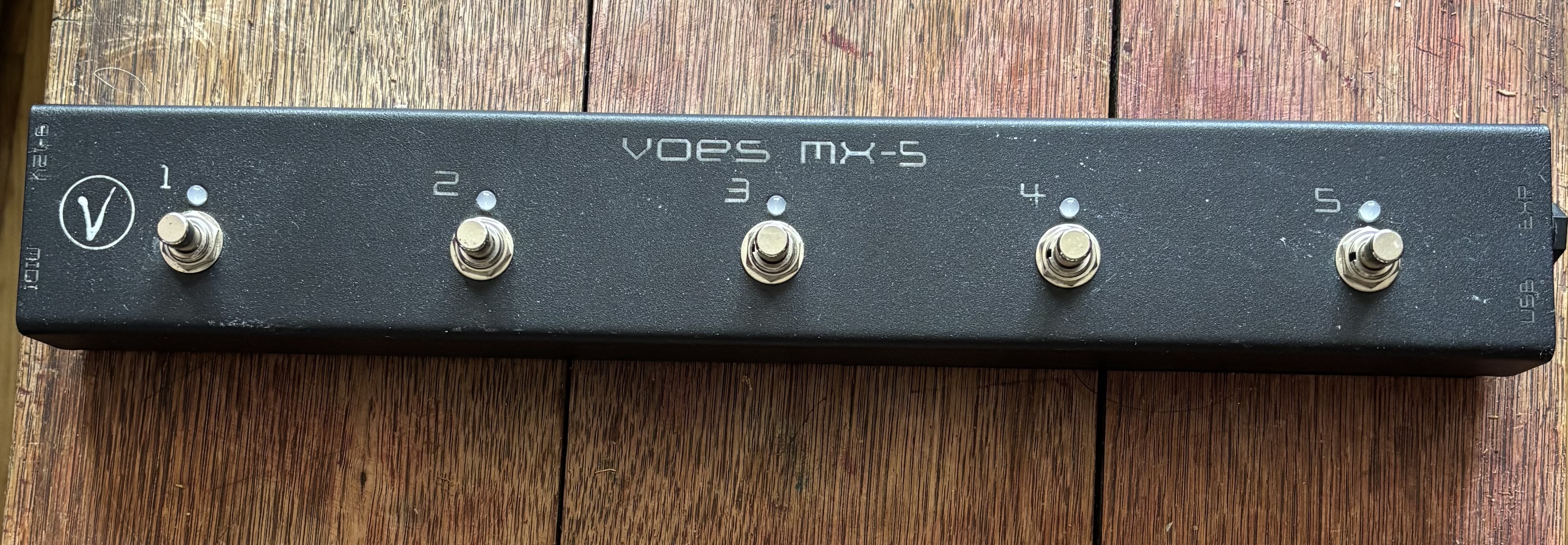 Midi Controler Voes MX-5 +  m-box