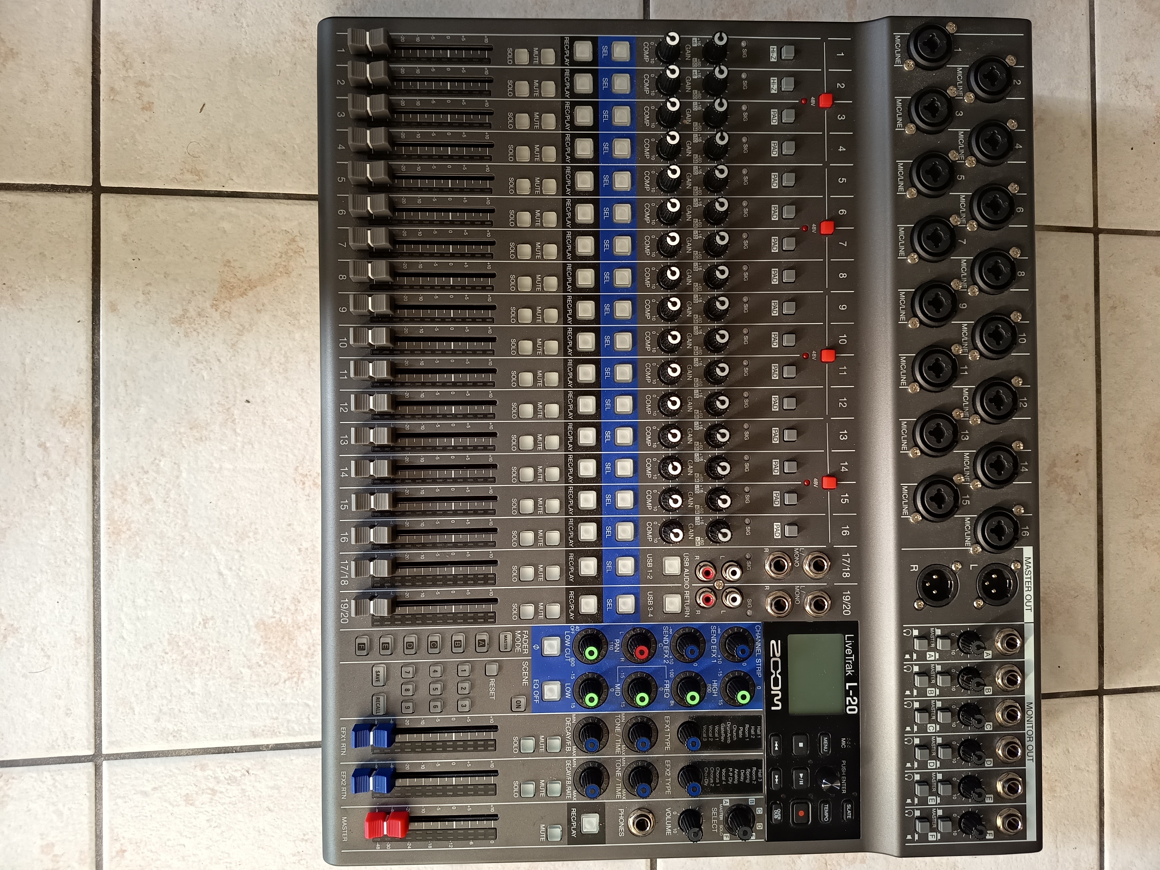 Zoom LiveTrak L-20 (30777)