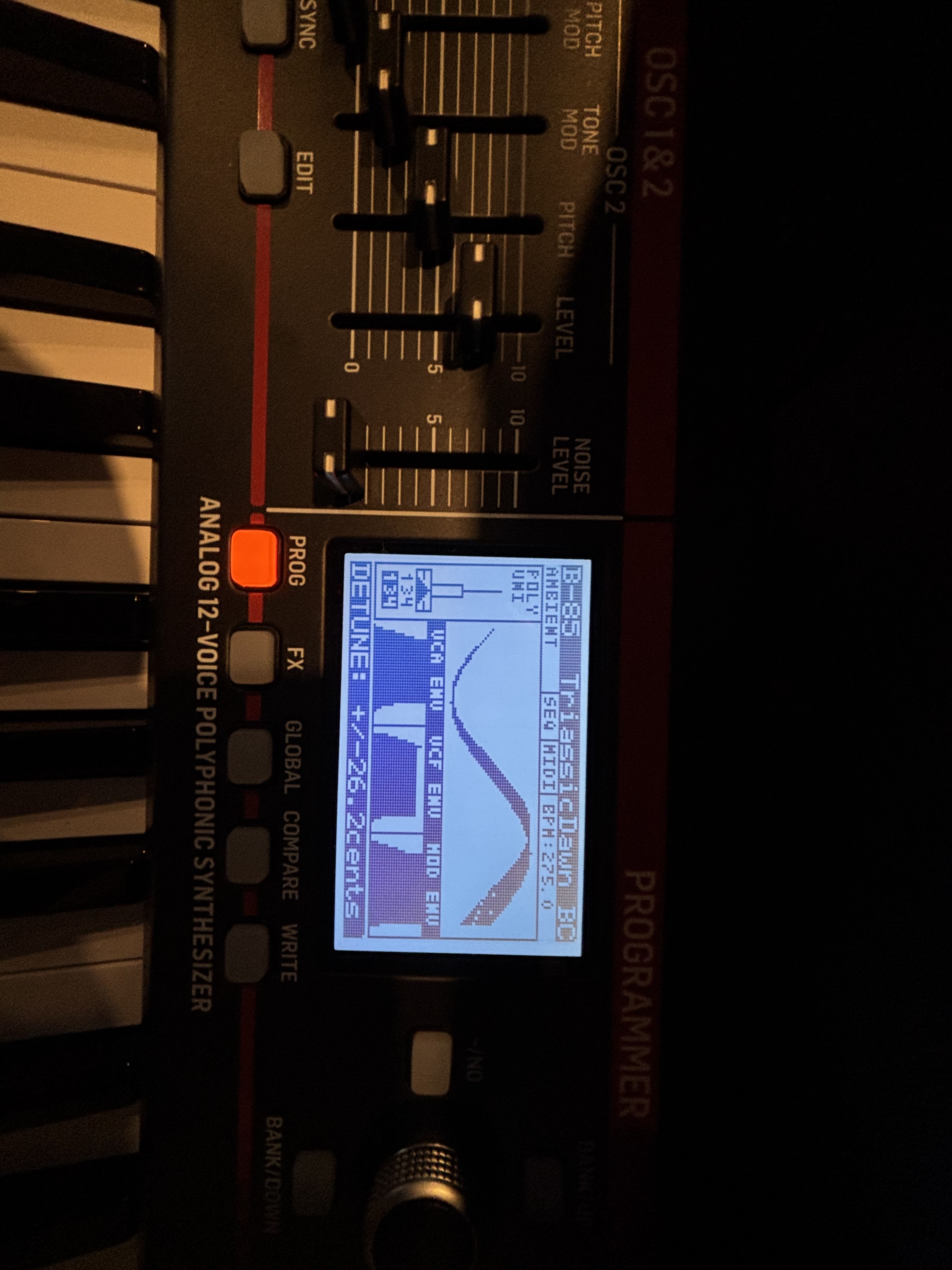 Behringer Deepmind 12X (3097)