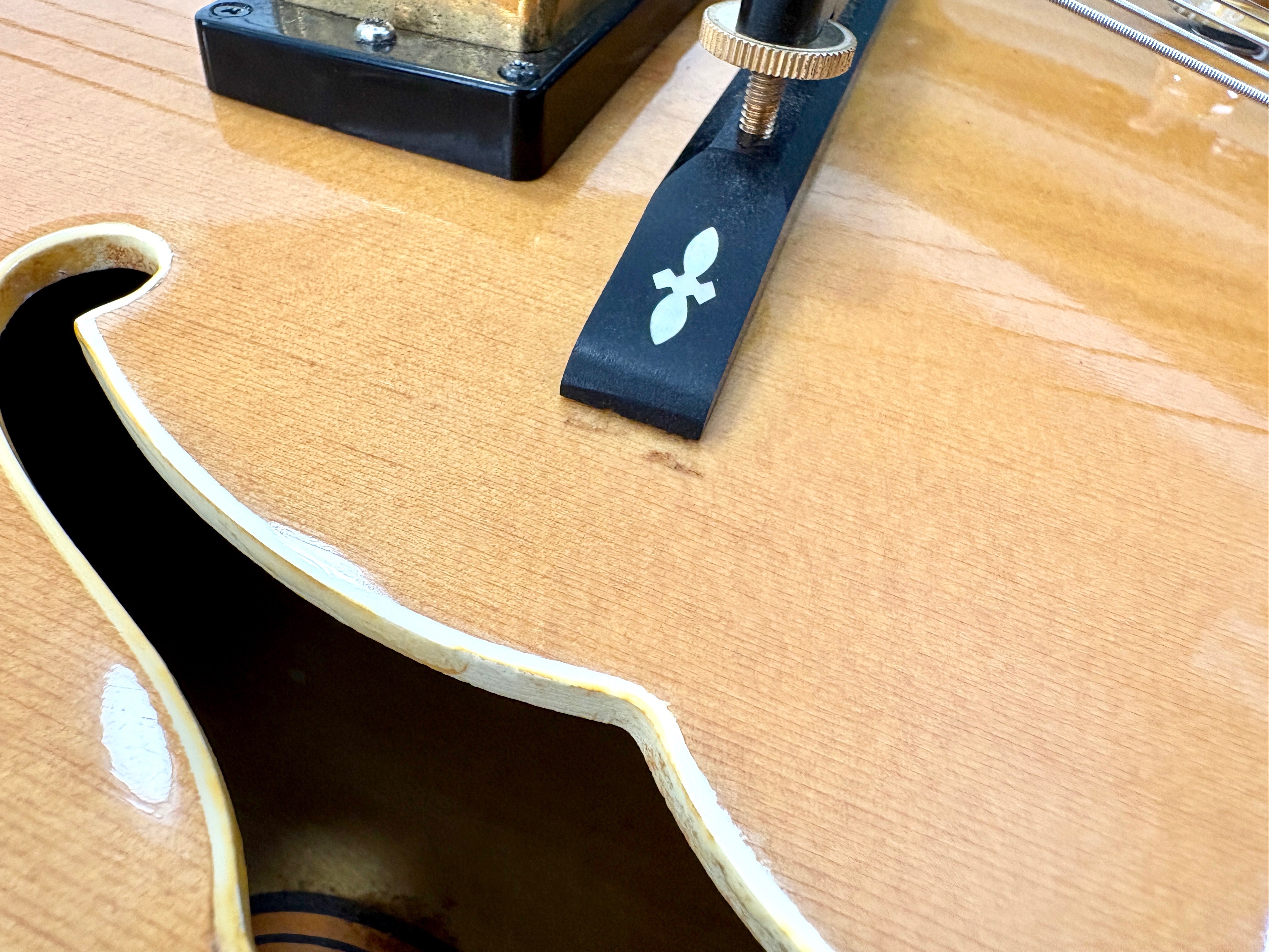 Epiphone Emperor (F) (99354)