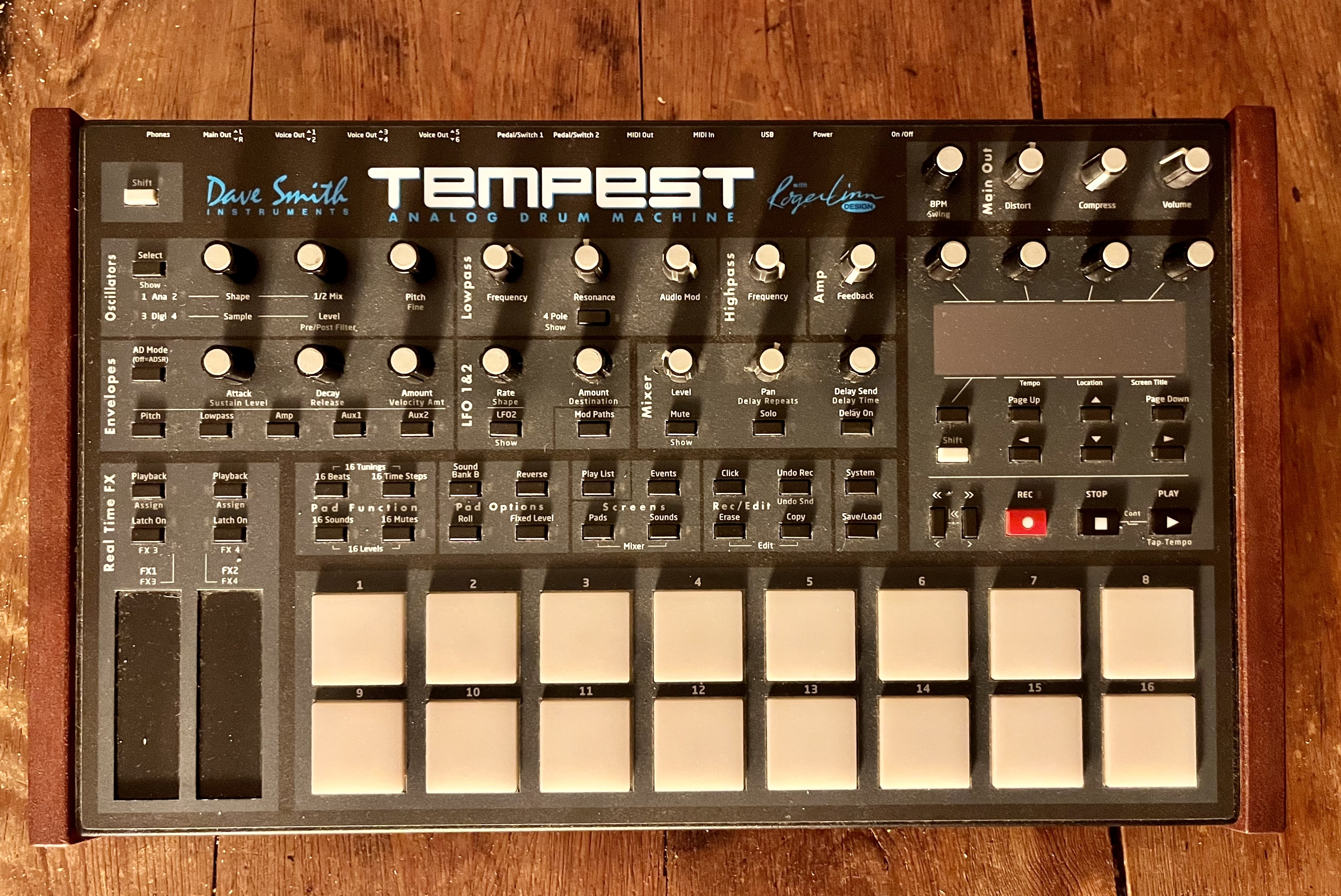 Vends Tempest Dave Smith 