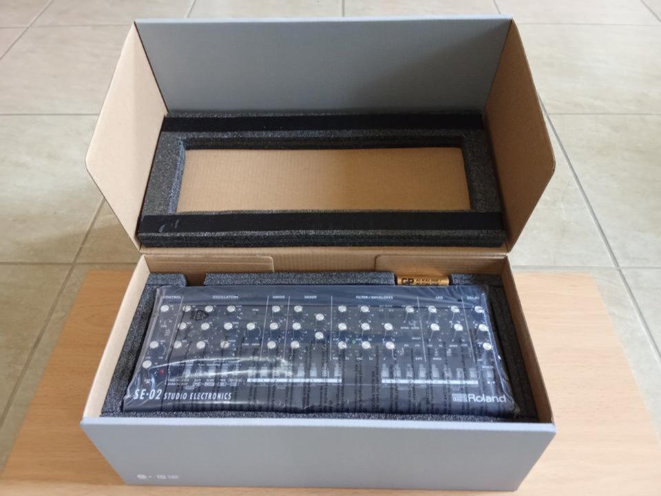 roland-se-02-6637319