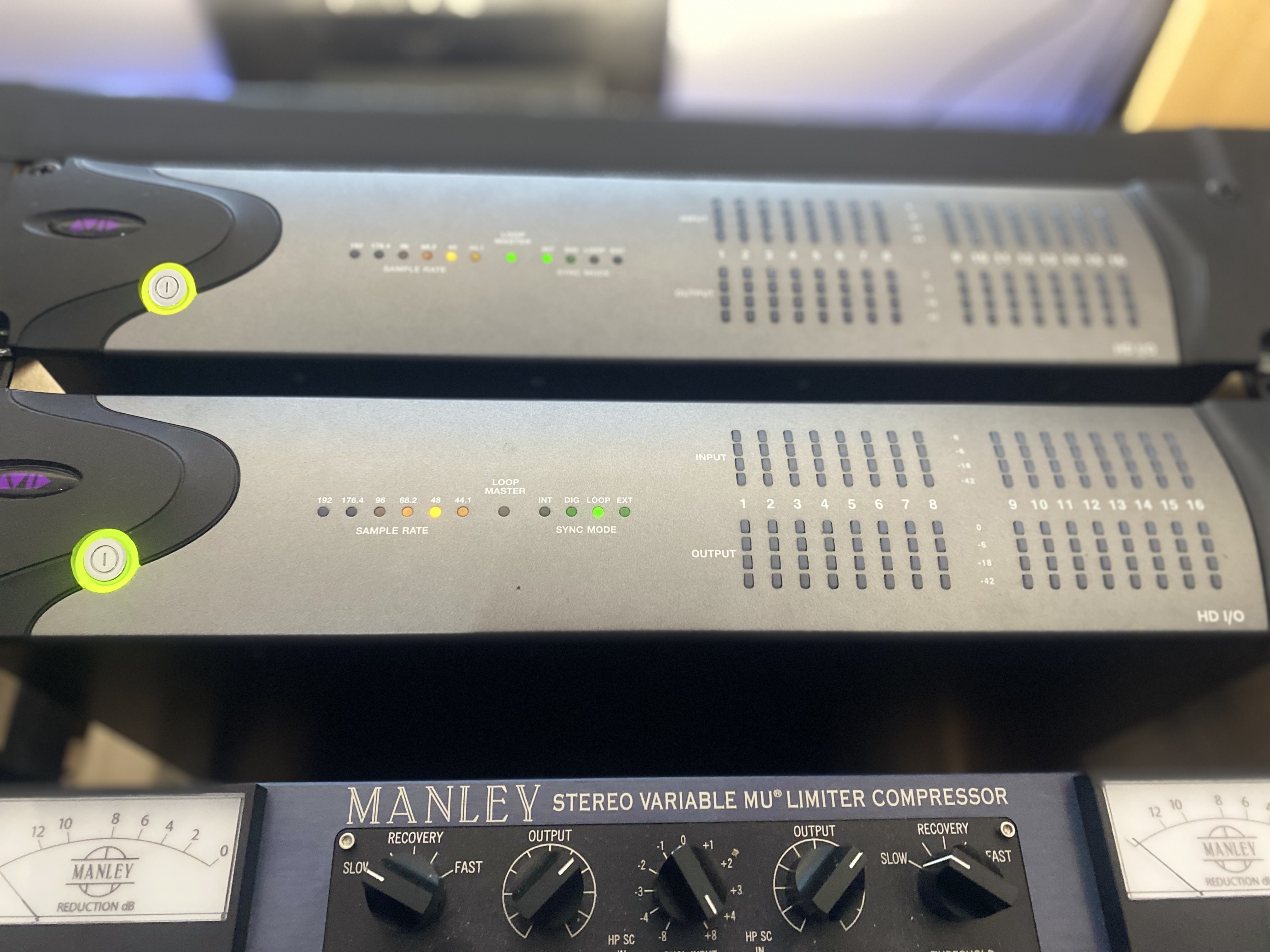 Avid HD I/O 16X16 Analog (95521)