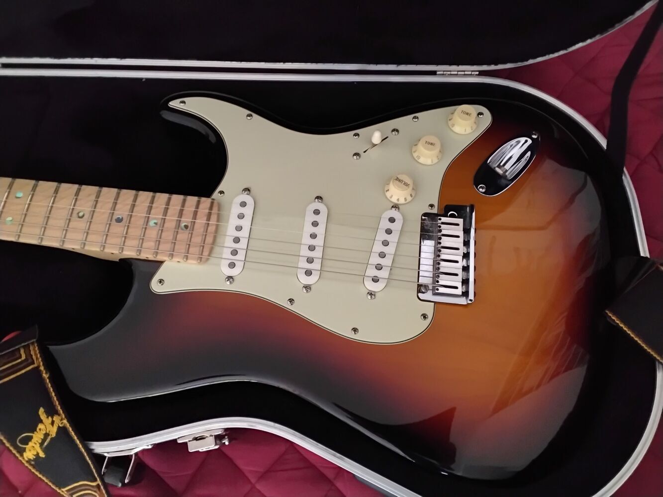 fender-american-deluxe-5569116