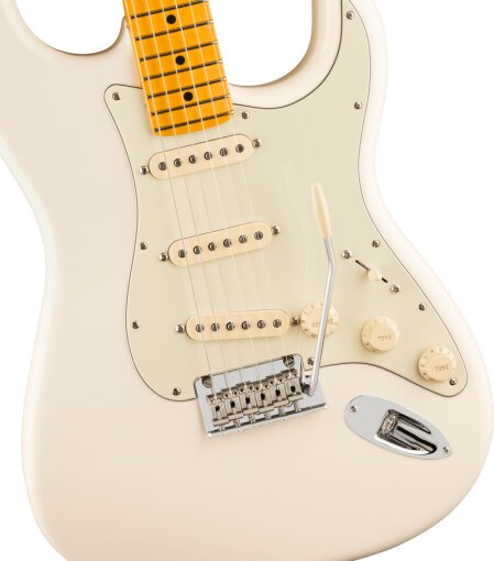 Fender American Professional Stratocaster (2026) : American Professional StratocasterOW Fender American Professional Stratocaster (2026) : American Professional StratocasterOW
