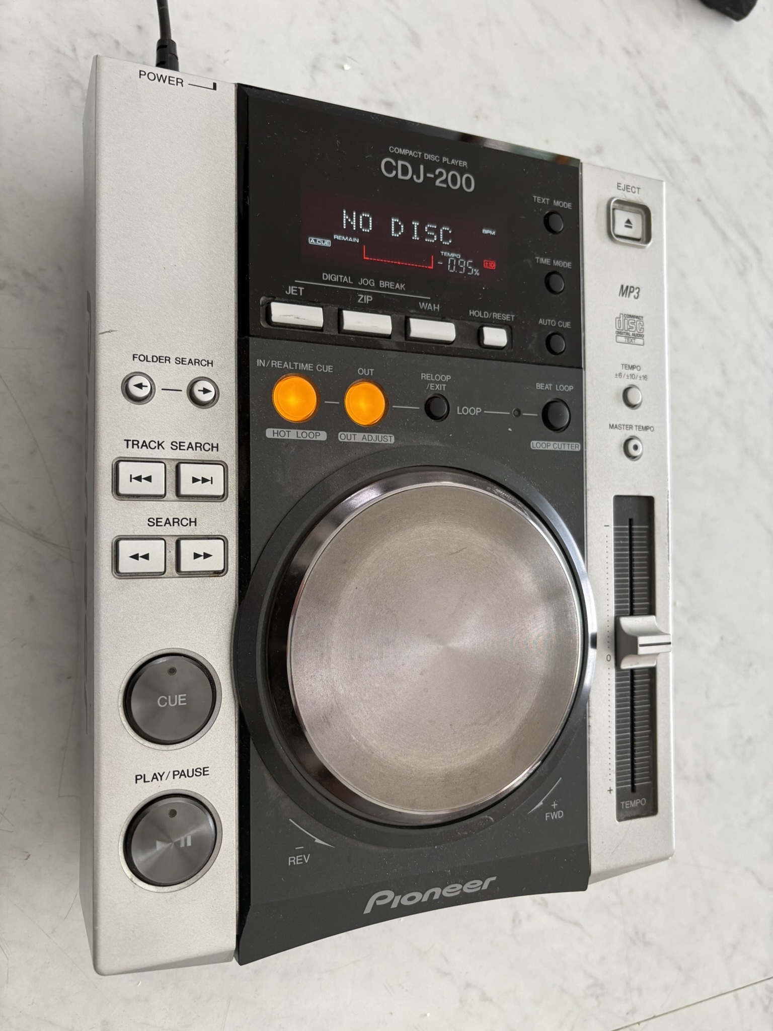 Pioneer CDJ 200