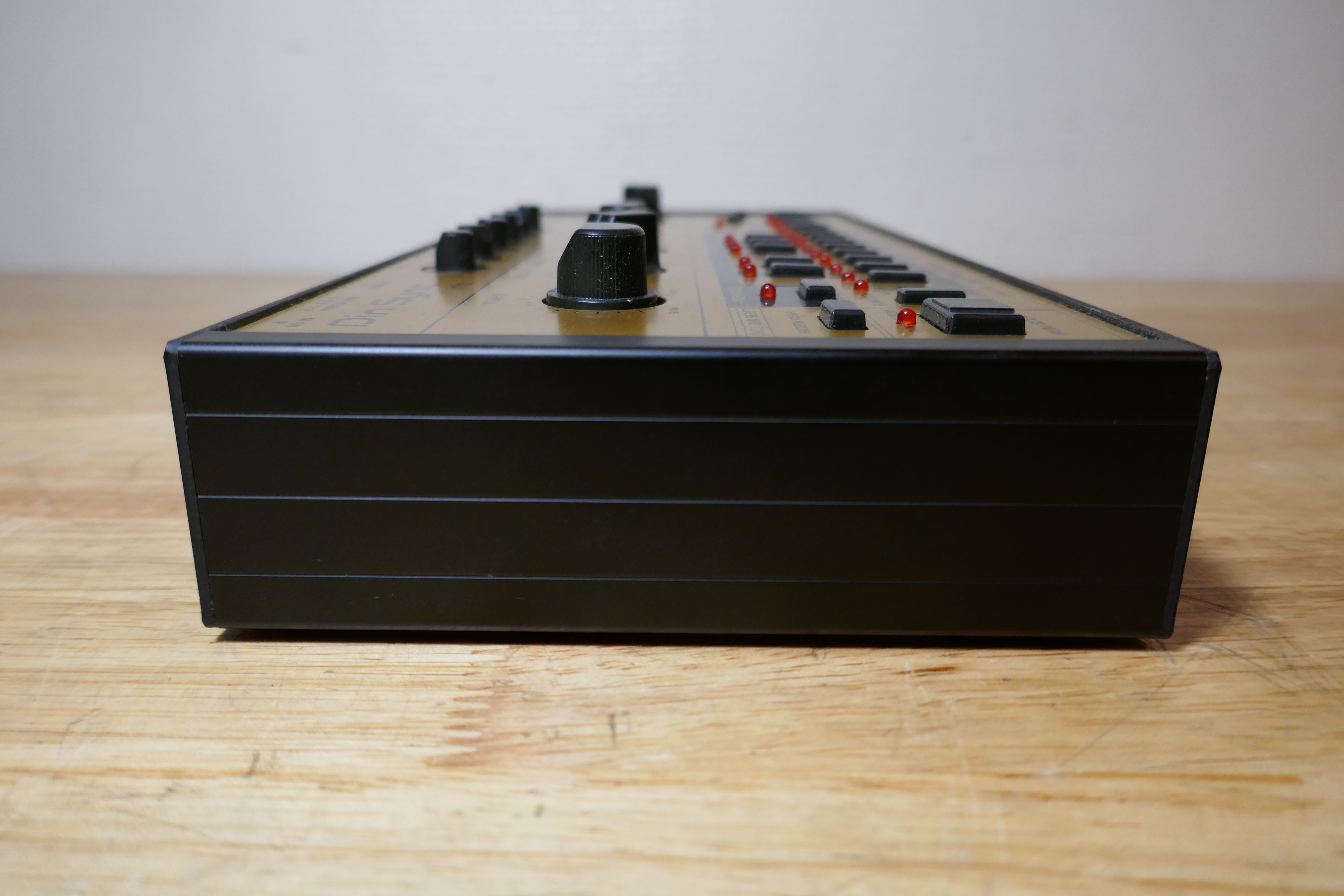 Din Sync RE-303 (85708)
