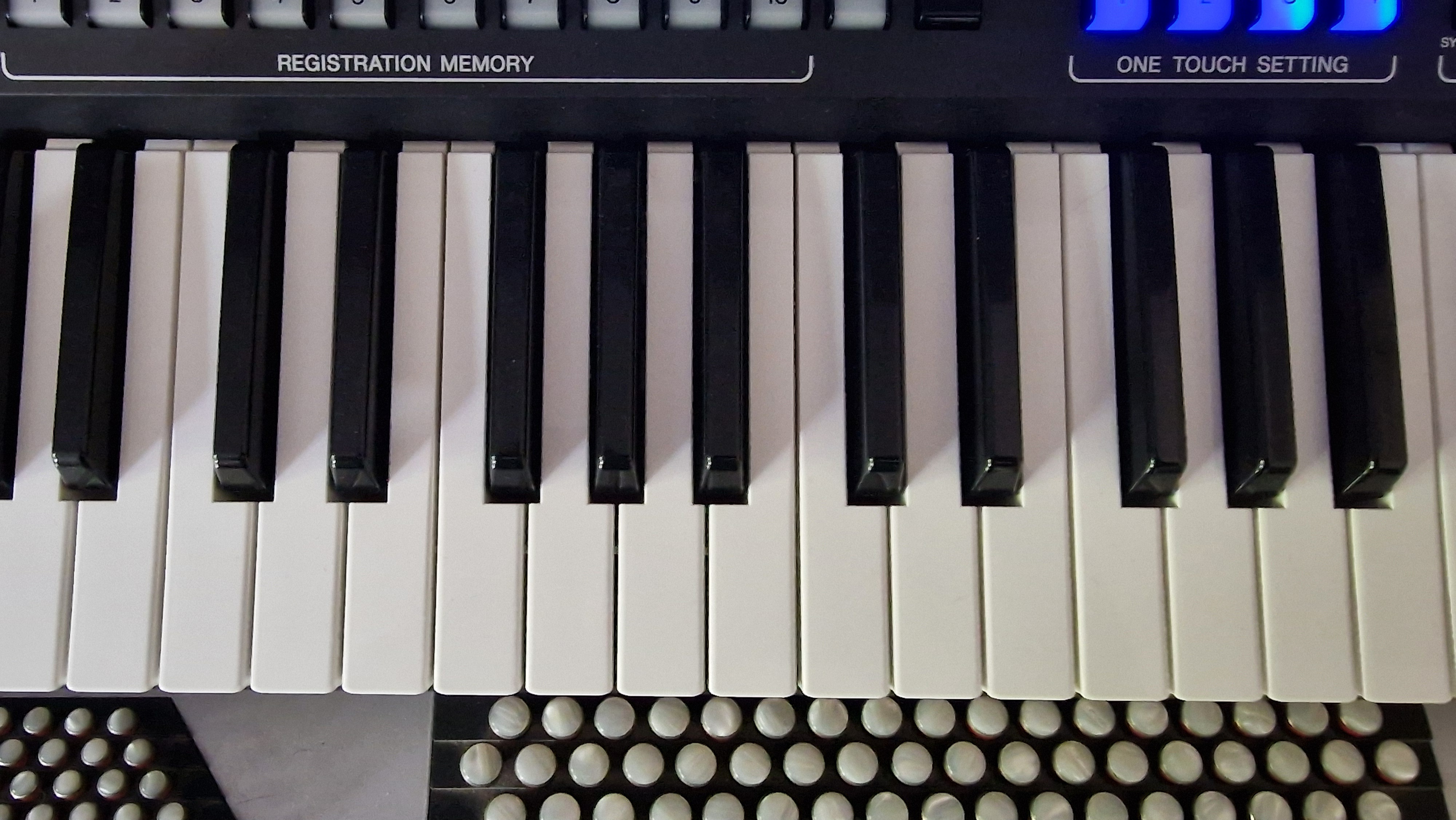 Yamaha Genos 2 (52056)