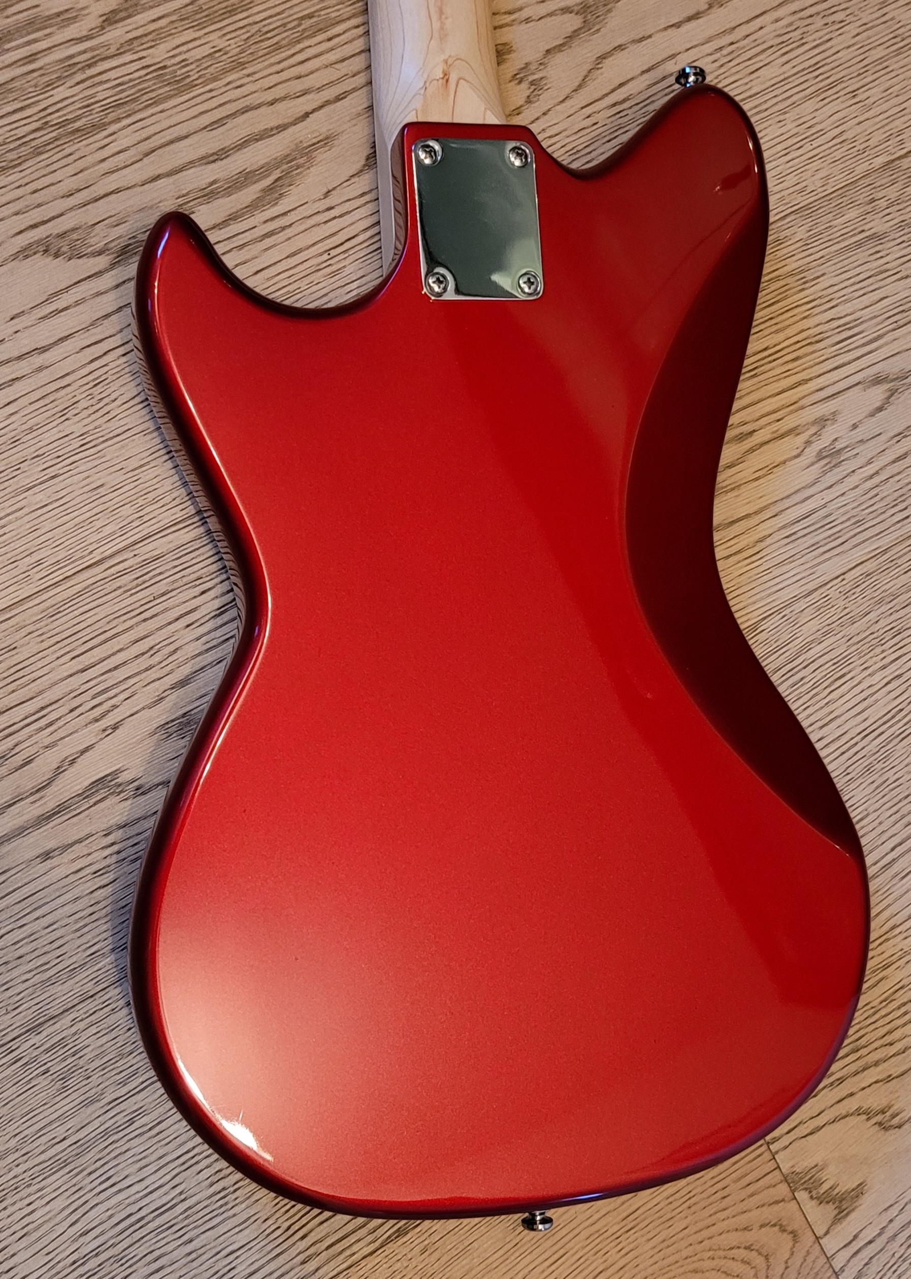 G&L Tribute Fallout Shortscale Bass (75699)