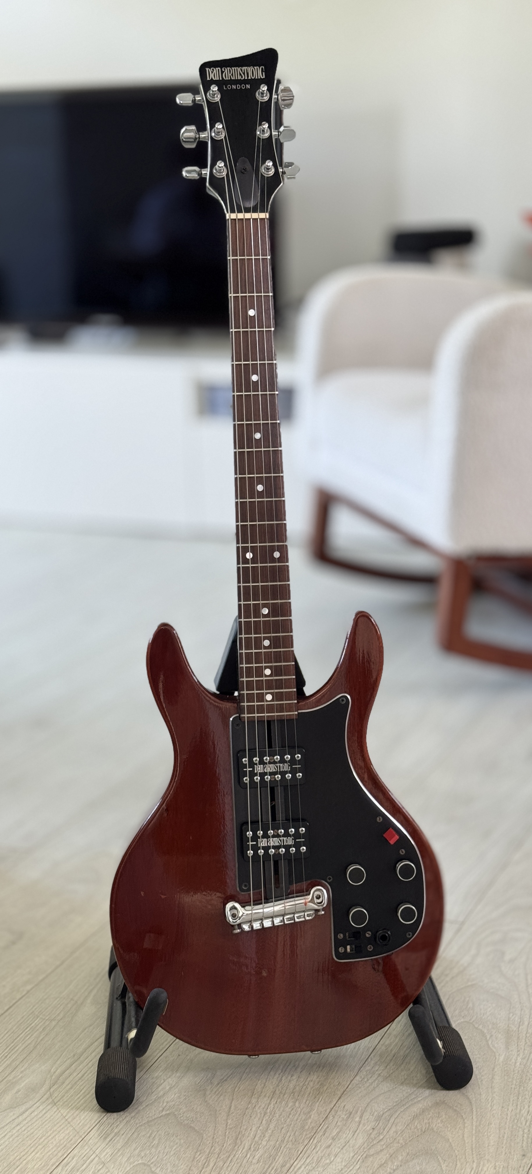 Dan Armstrong London 341 – Années 70 – 2 micros coulissants – Modèle Unique