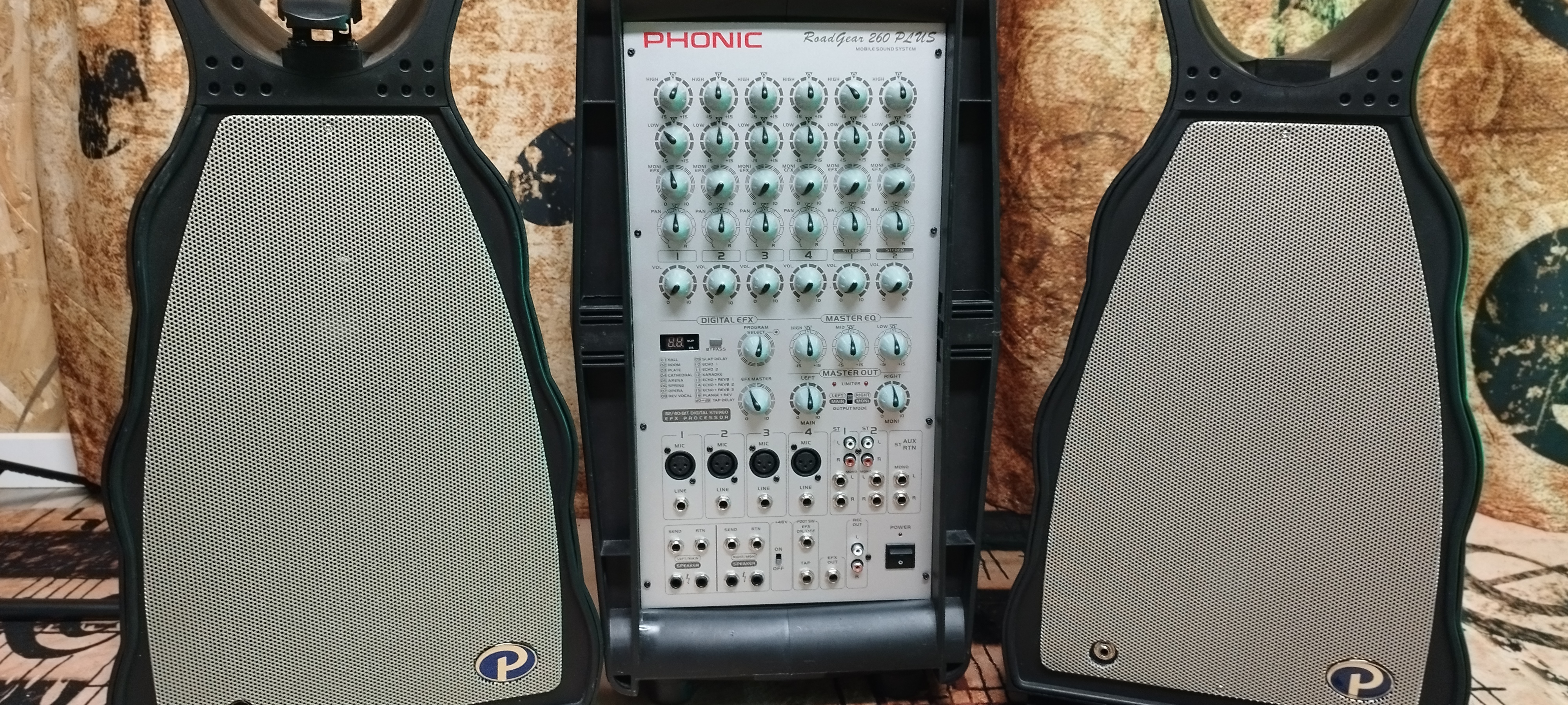 Sonorisation complète Phonic Road Gear 260 +