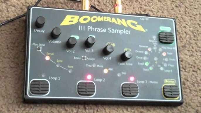 Boomerang Looper Tres bon etat