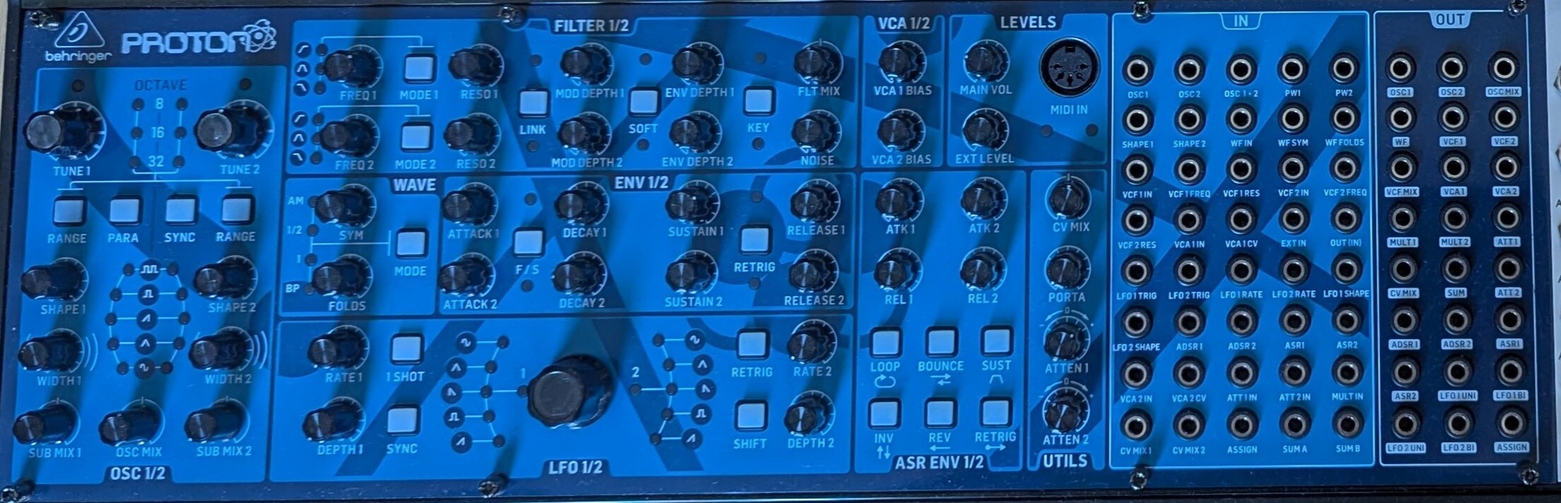 Behringer Proton