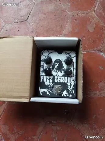 VENDS FUZZ PEDAL