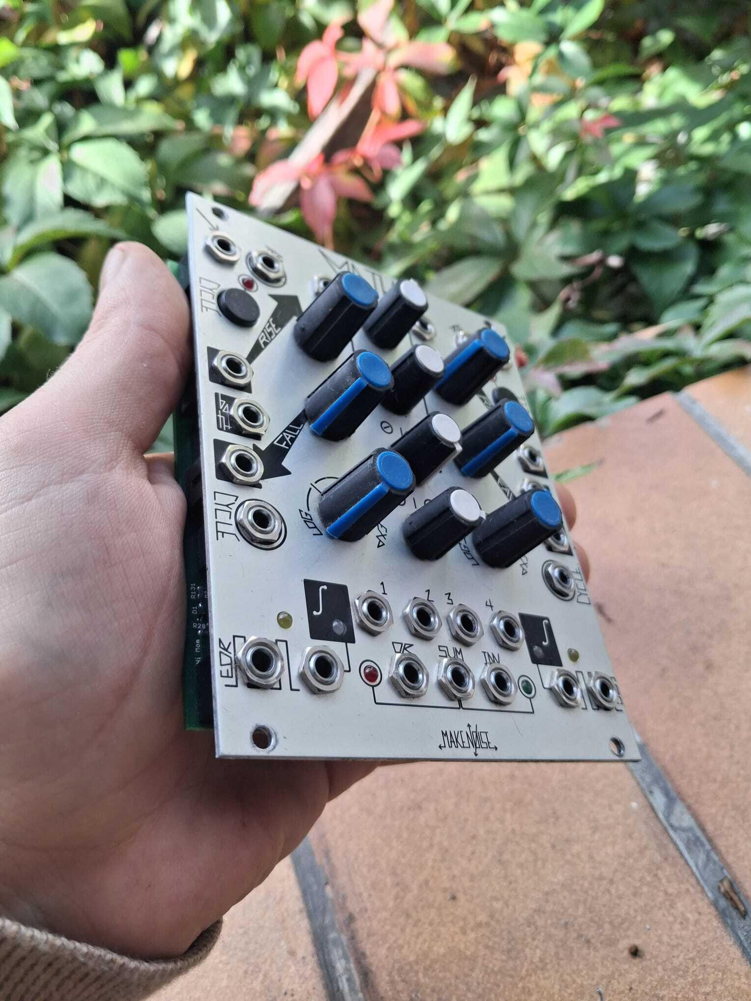 Make Noise Maths (2013) (59126)