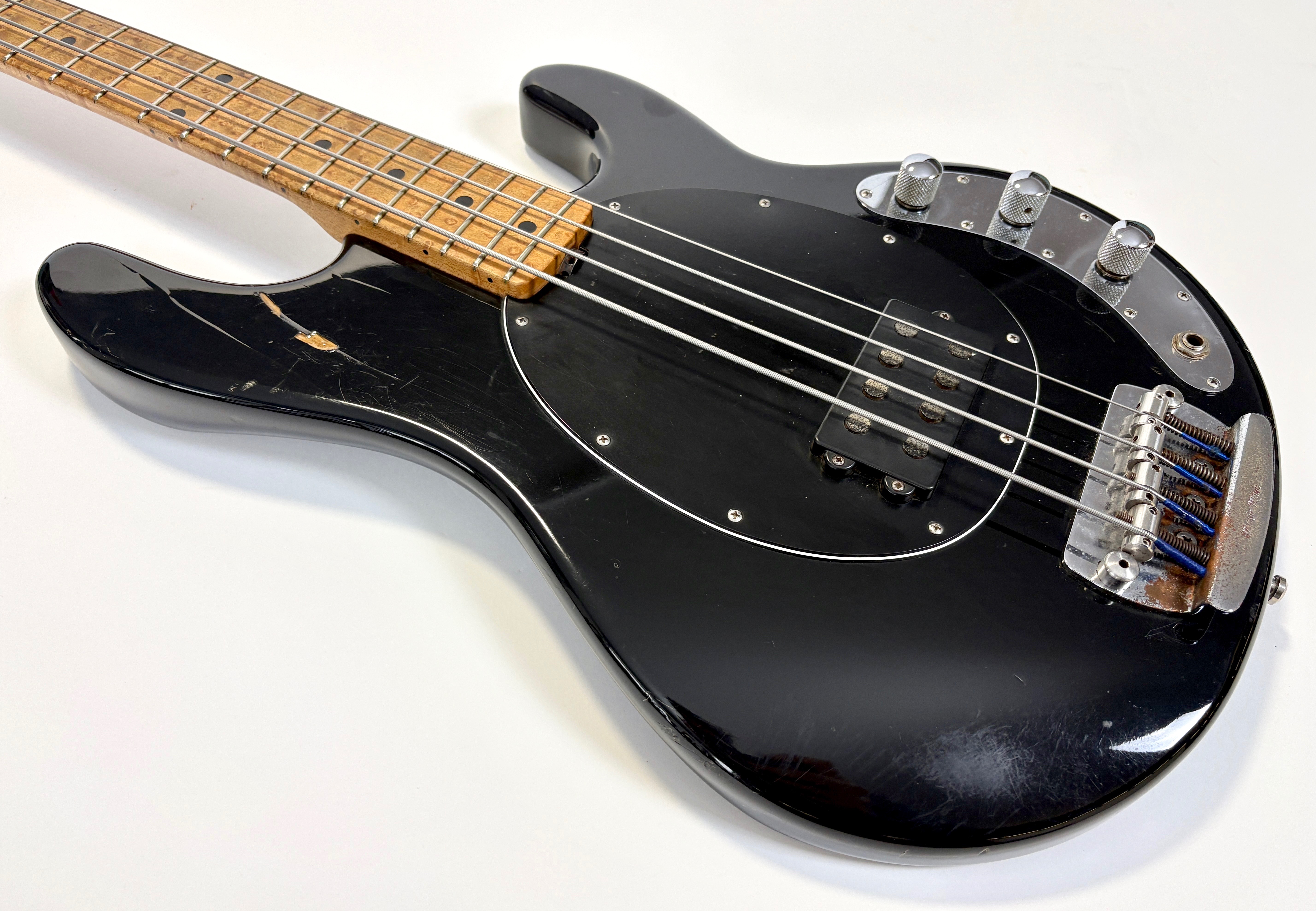 Music Man StingRay 4 (56140)