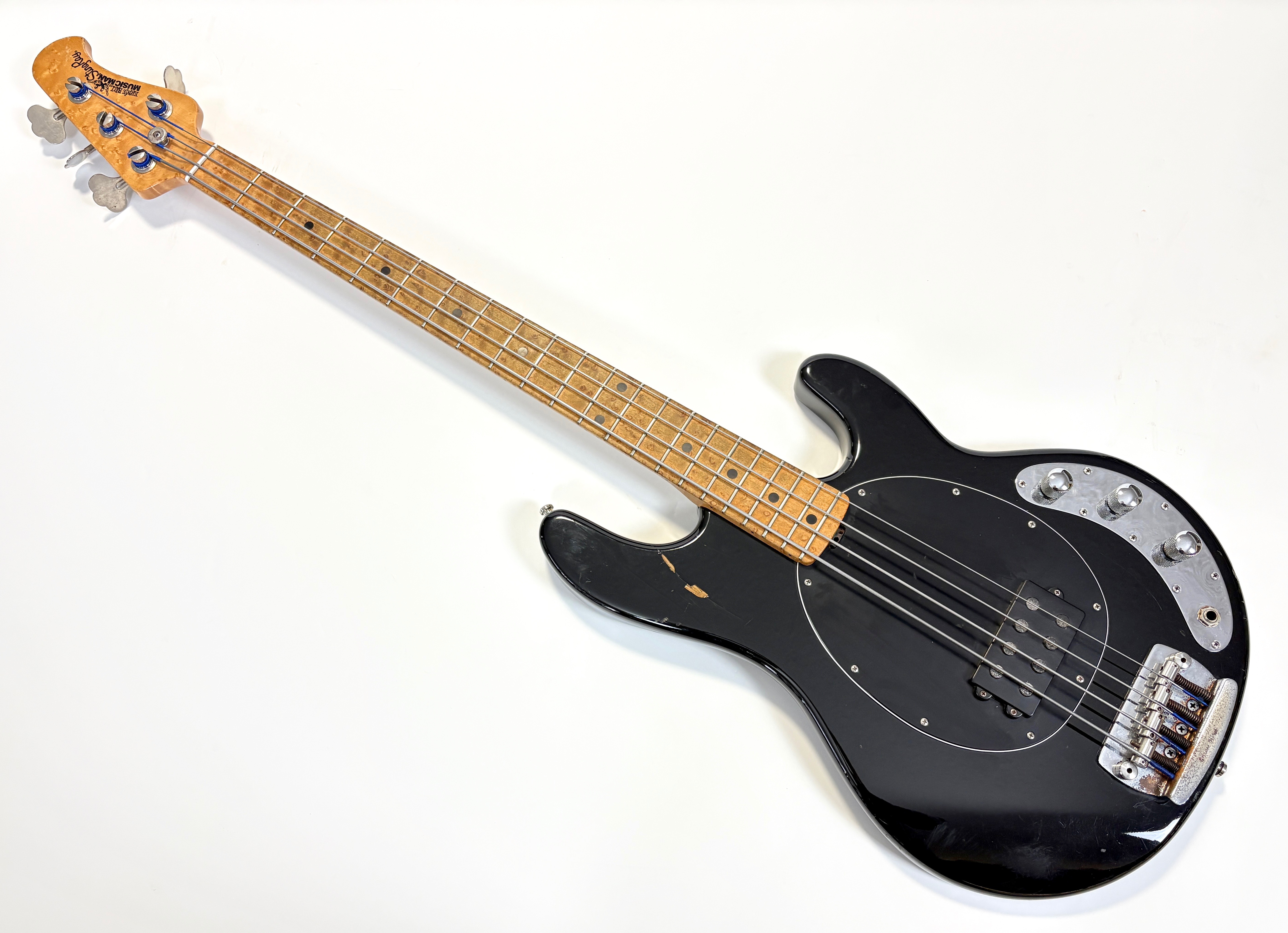 Music Man StingRay 4 (8660)