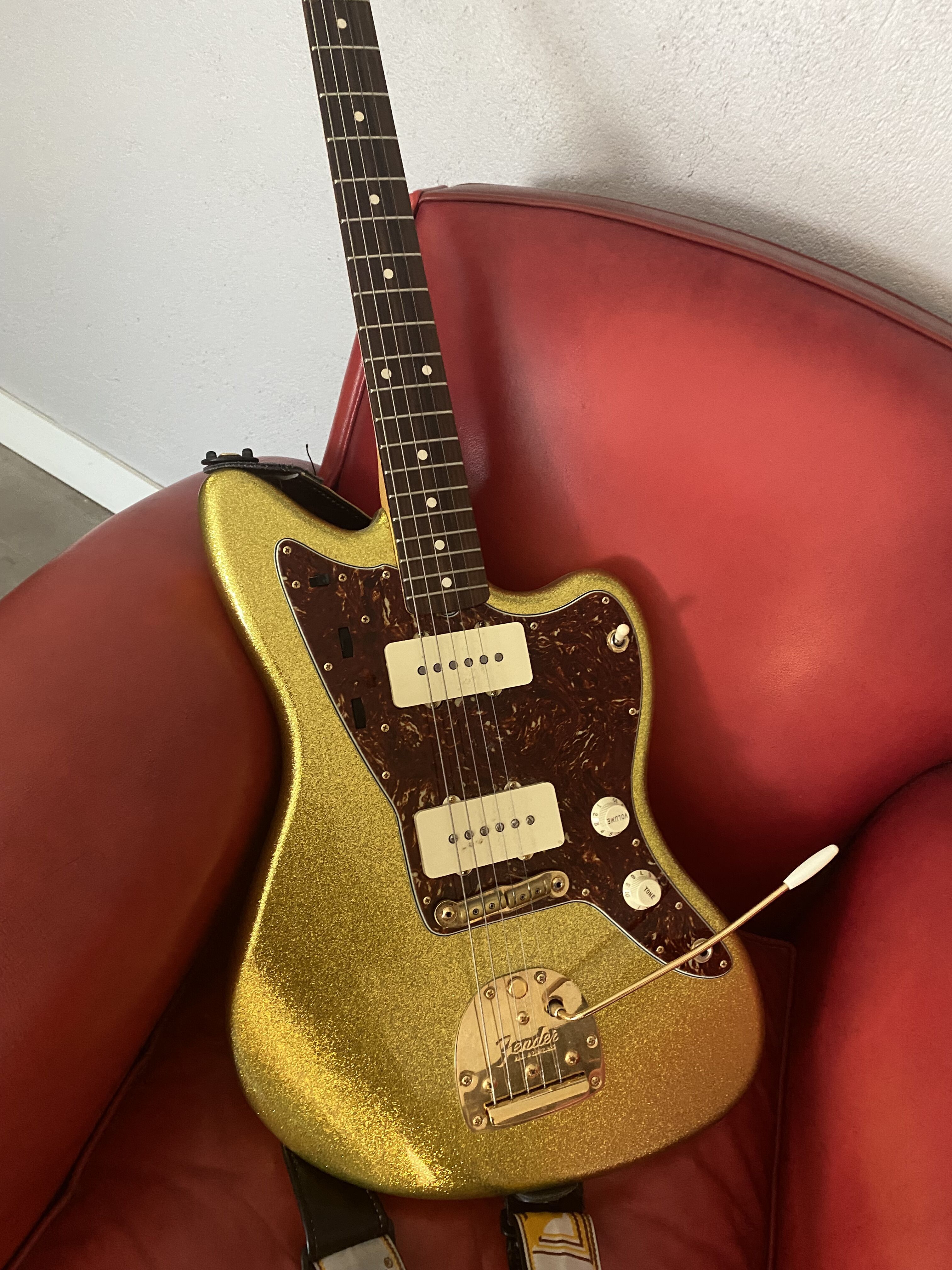 Vends Jazzmaster Custom Shop ’65 Jazzmaster, Chartreuse Sparkle finish NOS