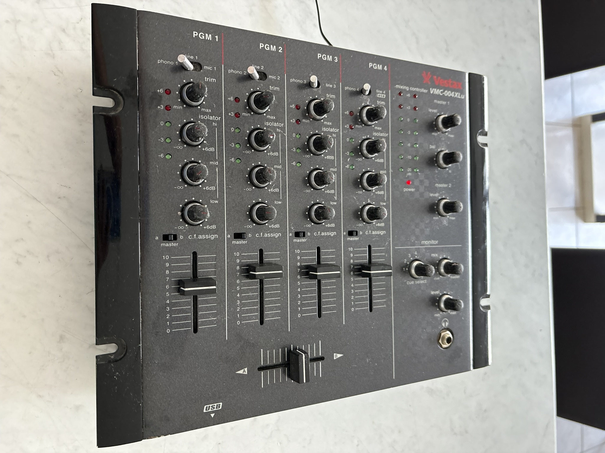 vestax VMC 004 XLU