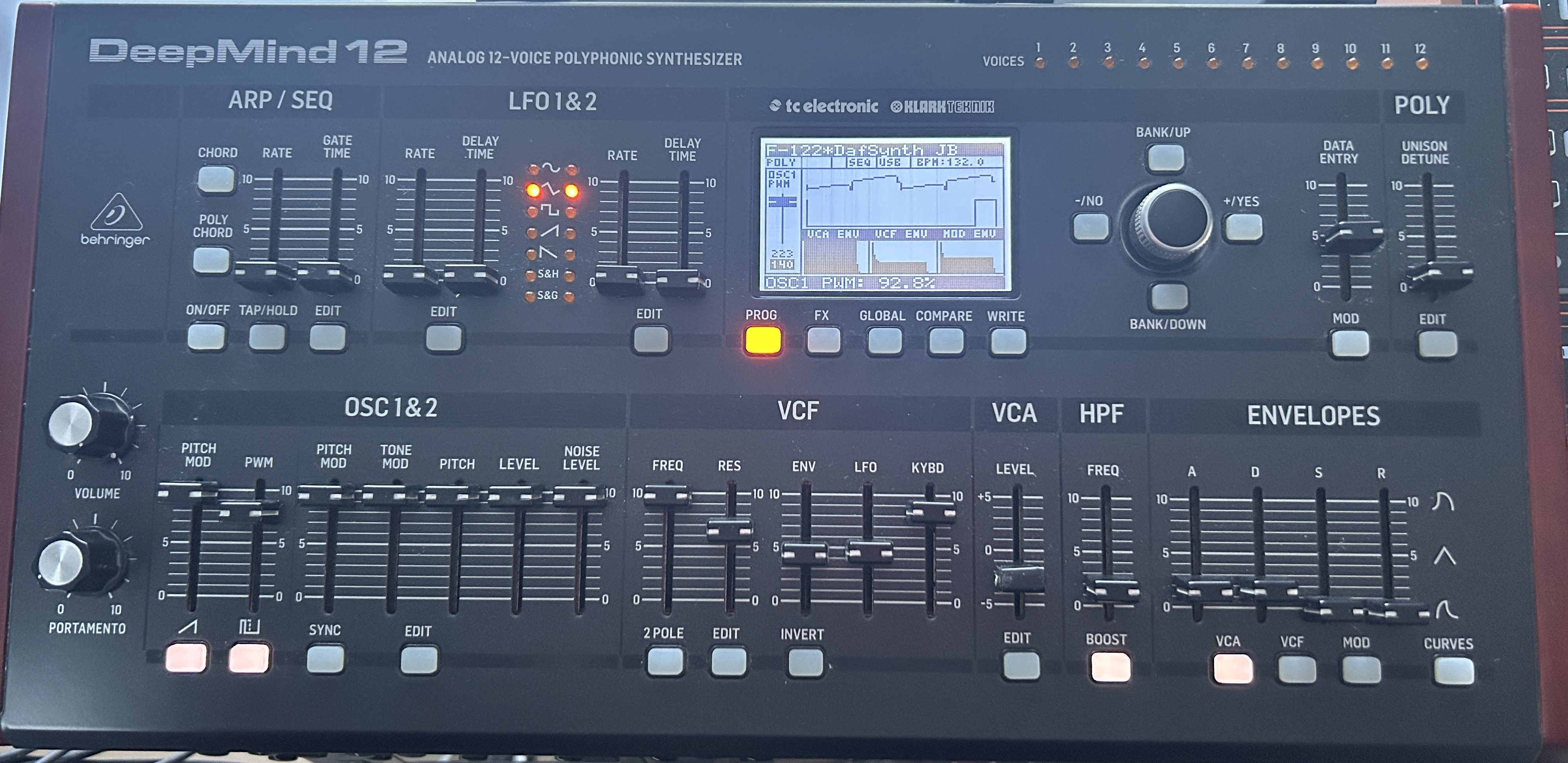 Behringer DeepMind 12D (30100)
