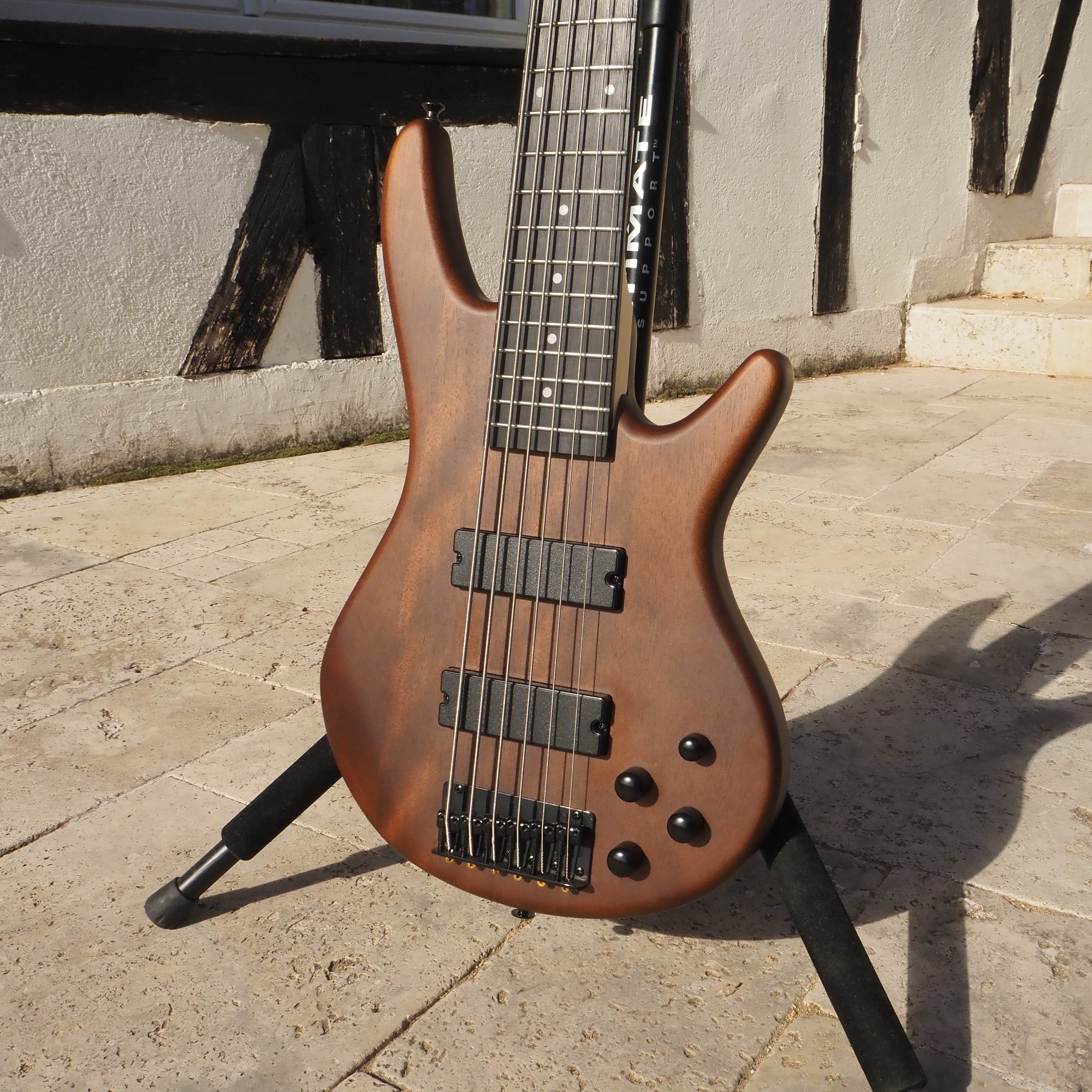 Basse 6 cordes - Ibanez GSR206B