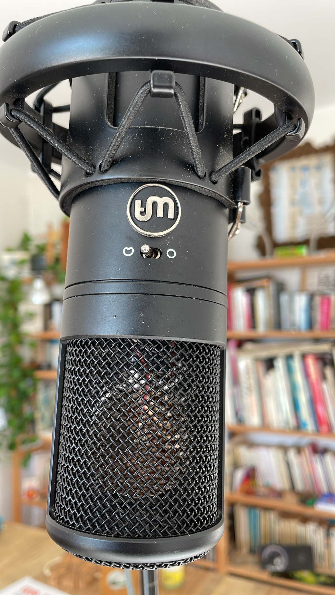 Vends microphone à lampes Warm Audio WA-8000