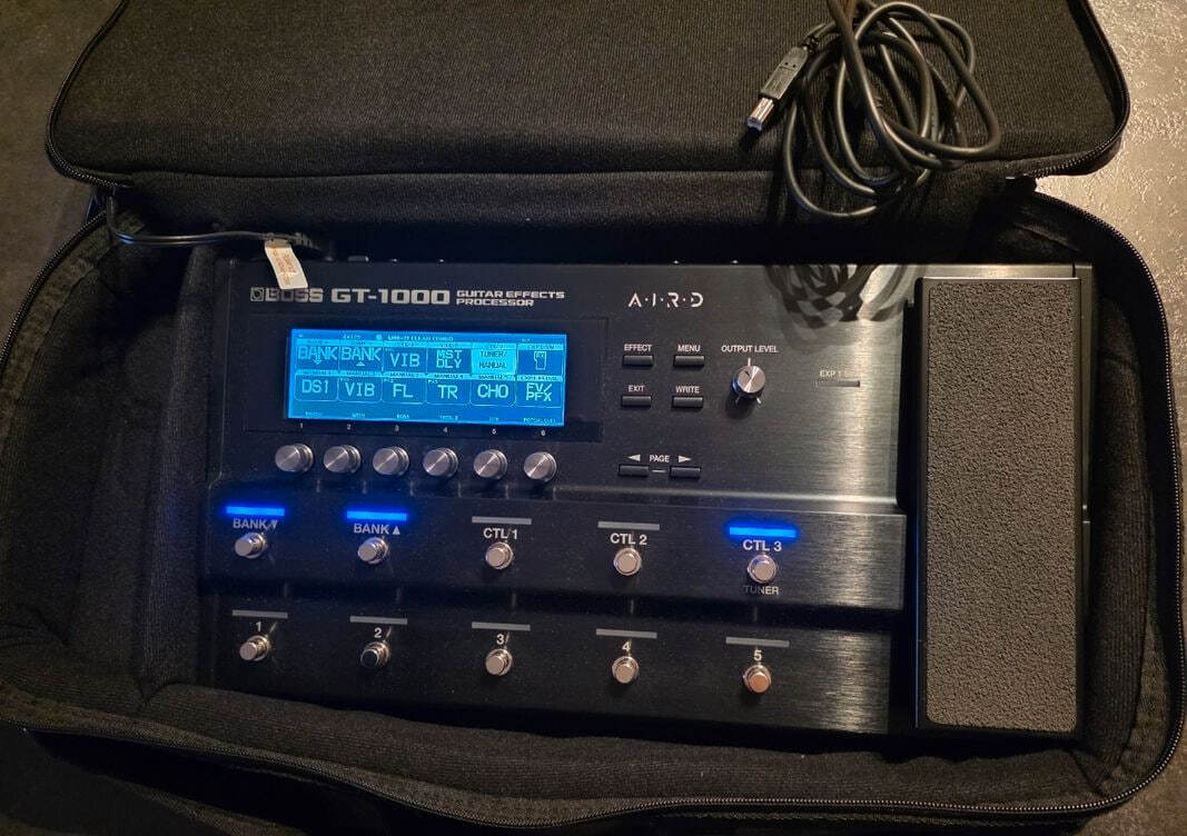 Boss GT1000
