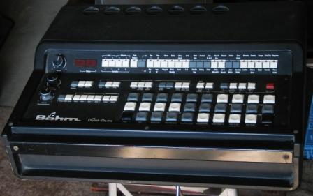 BOITE A RYTHMES Dr BOHM DD-1 + KEYBOARD