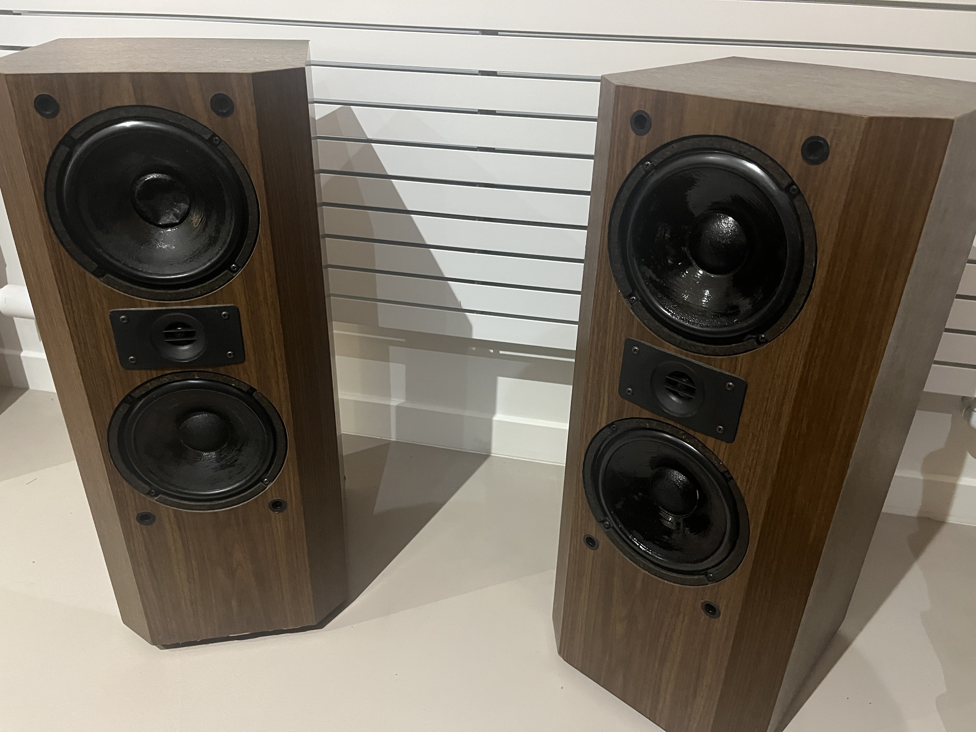 Enceintes HP Audio-Reference vintage