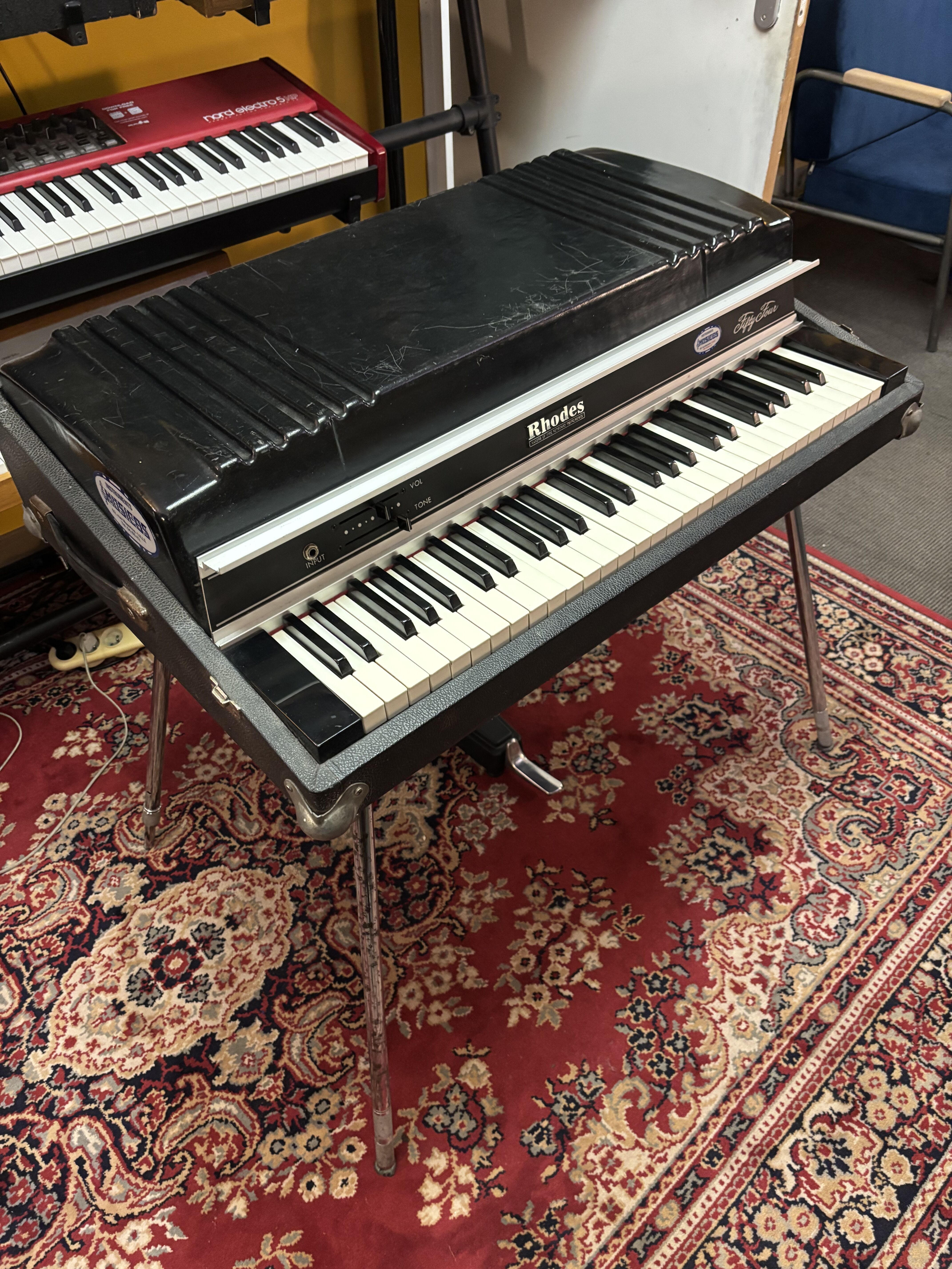 Rhodes 54 
