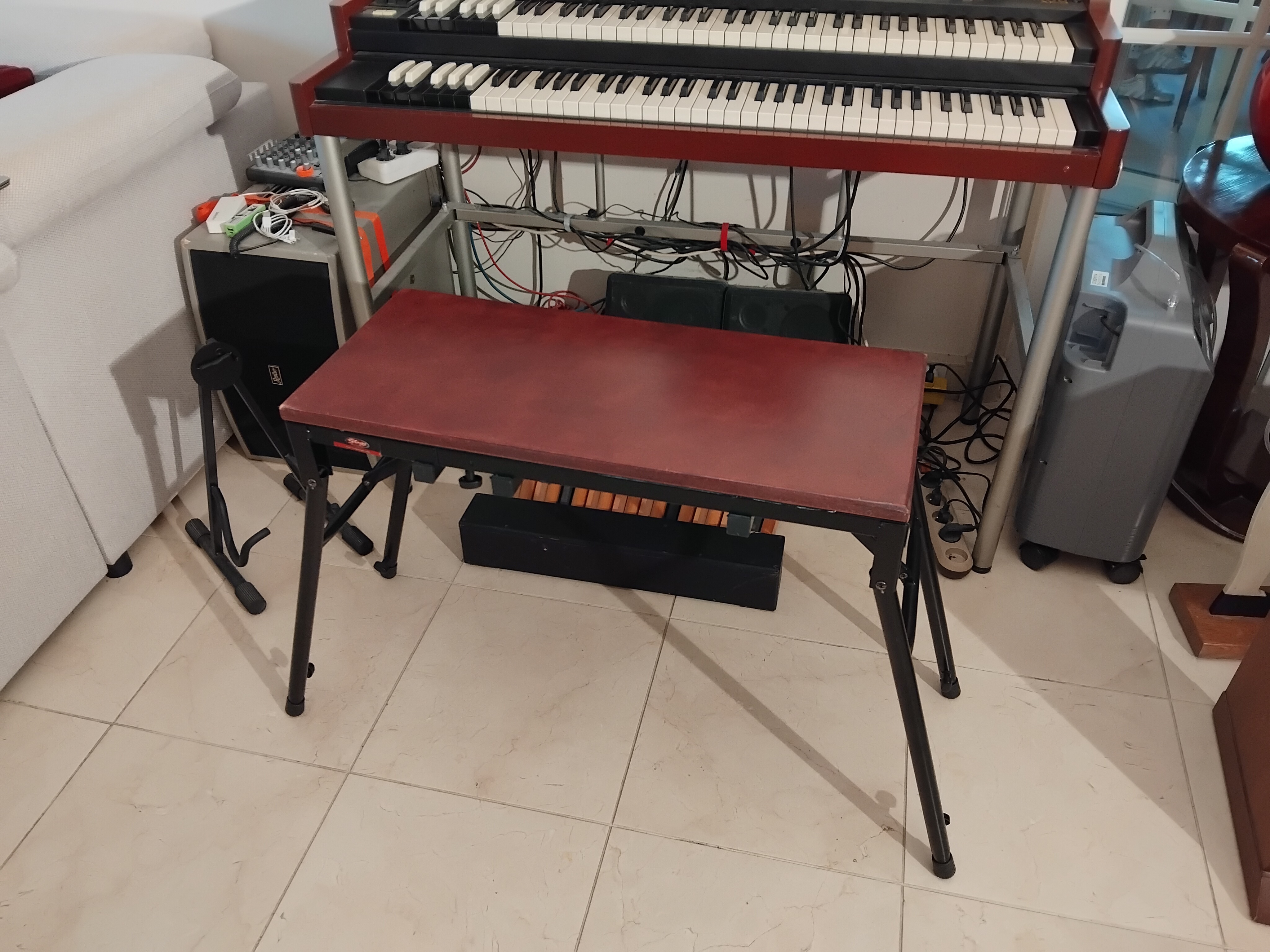 BANQUETTE POUR ORGANISTE PLIABLE avec sa housse (ou support console DJ)
