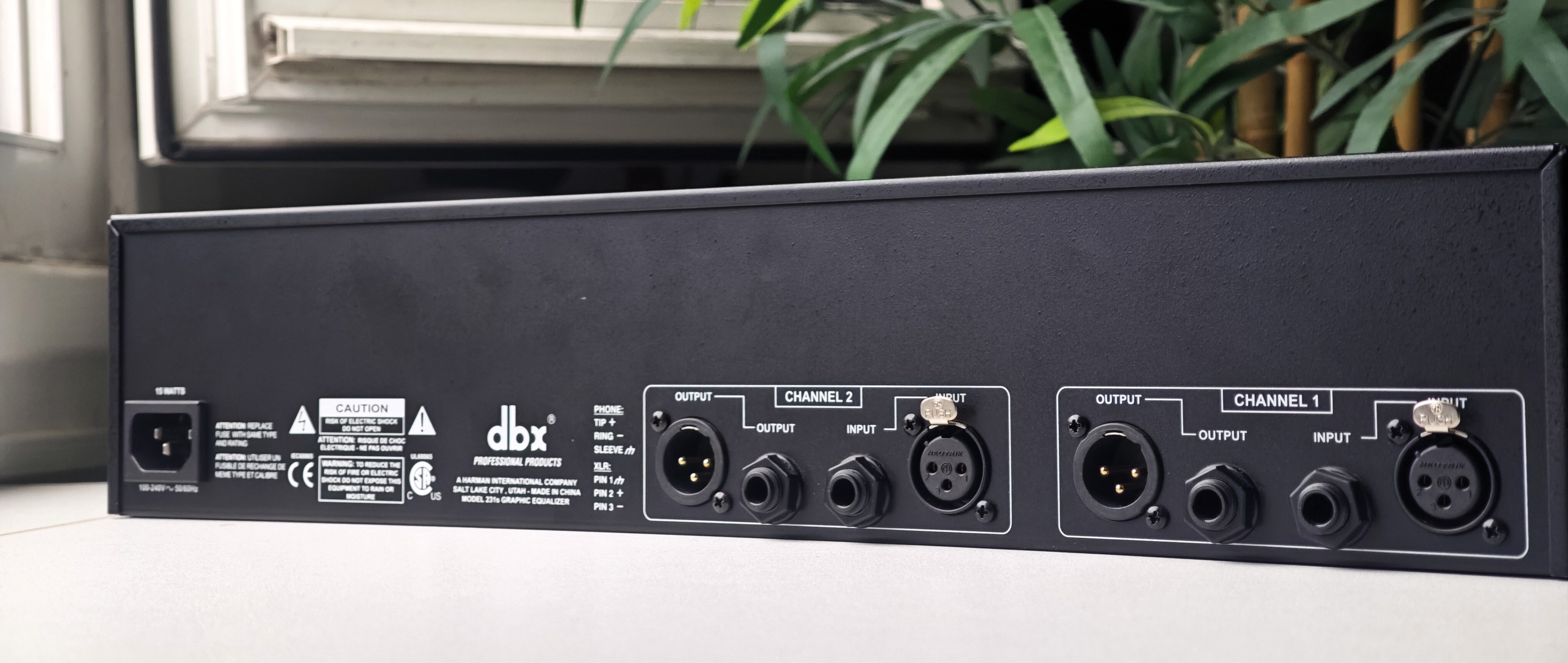 dbx 231s (57624)