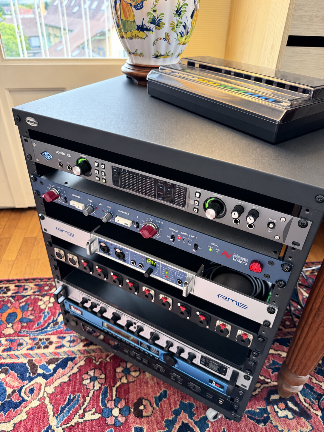 Universal Audio Apollo x6 Gen 1 – HEXA Core + UAD