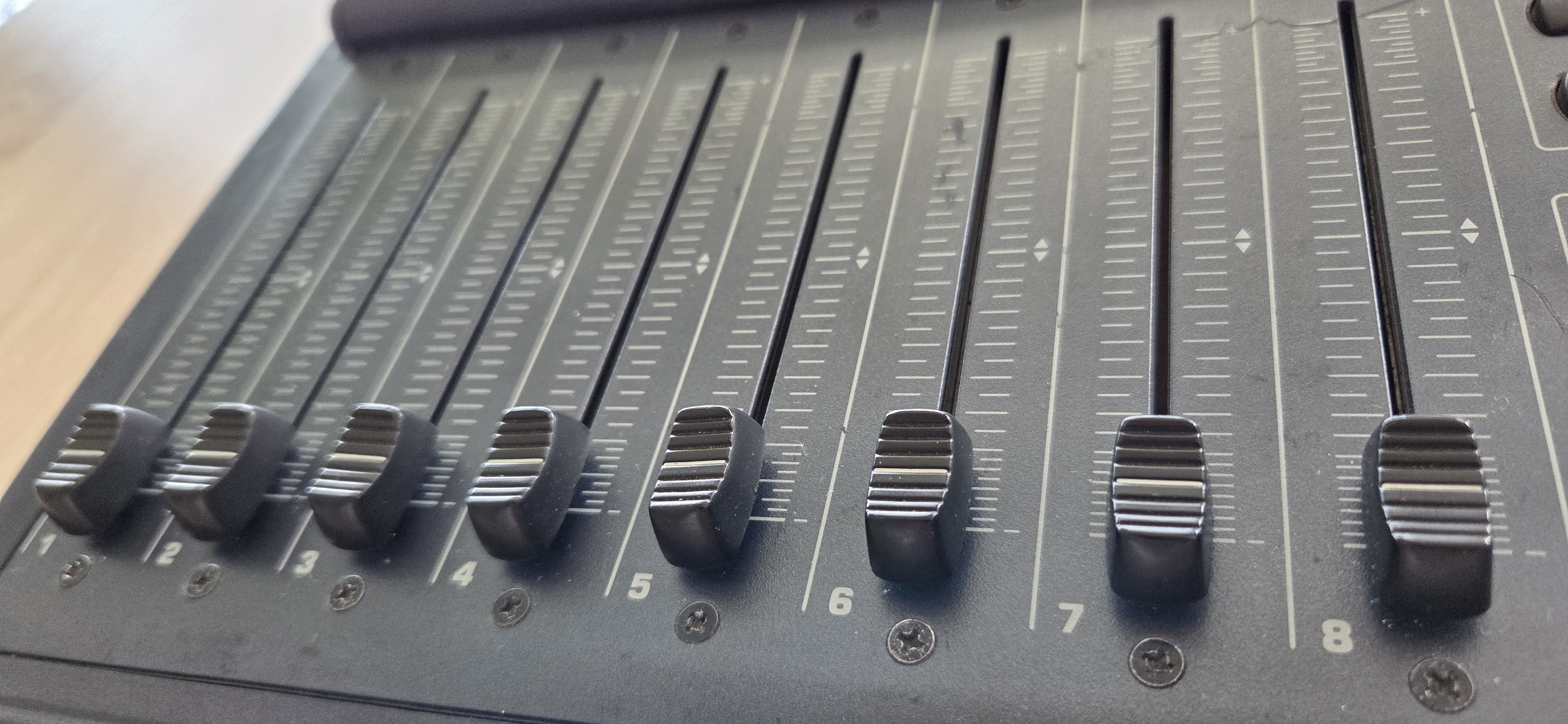 Behringer B-Control Fader BCF2000 (25914)