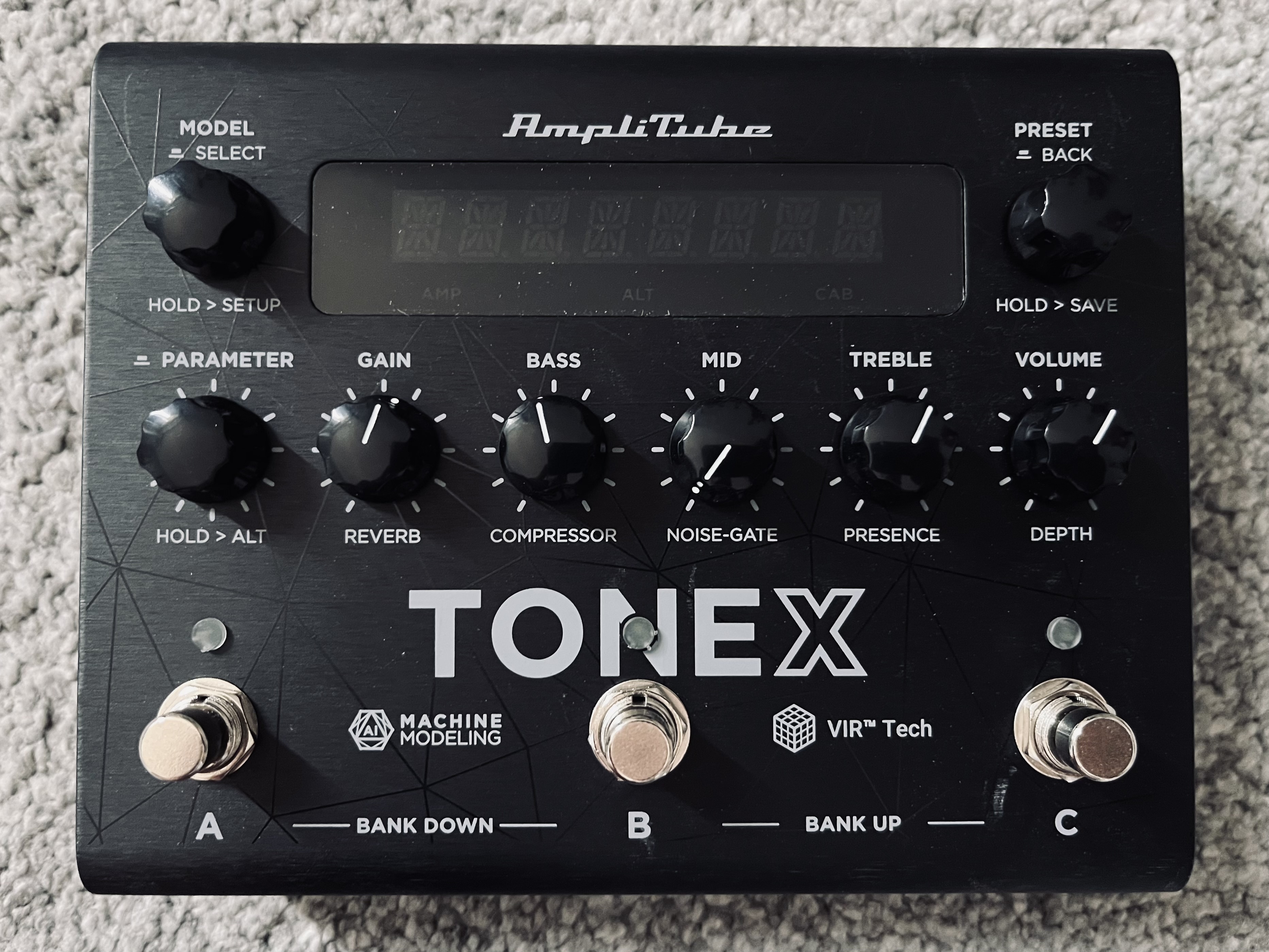 Vends ou échange IK Multimedia Tonex Pedal