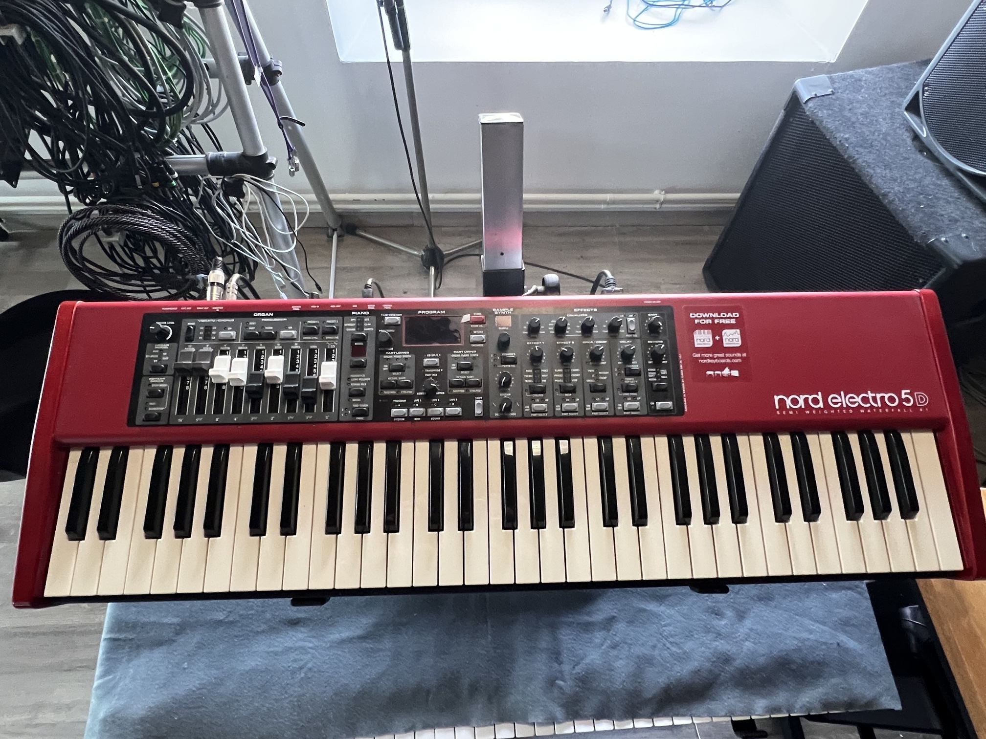 Vends Clavier NORD ELECTRO 5D 61 t