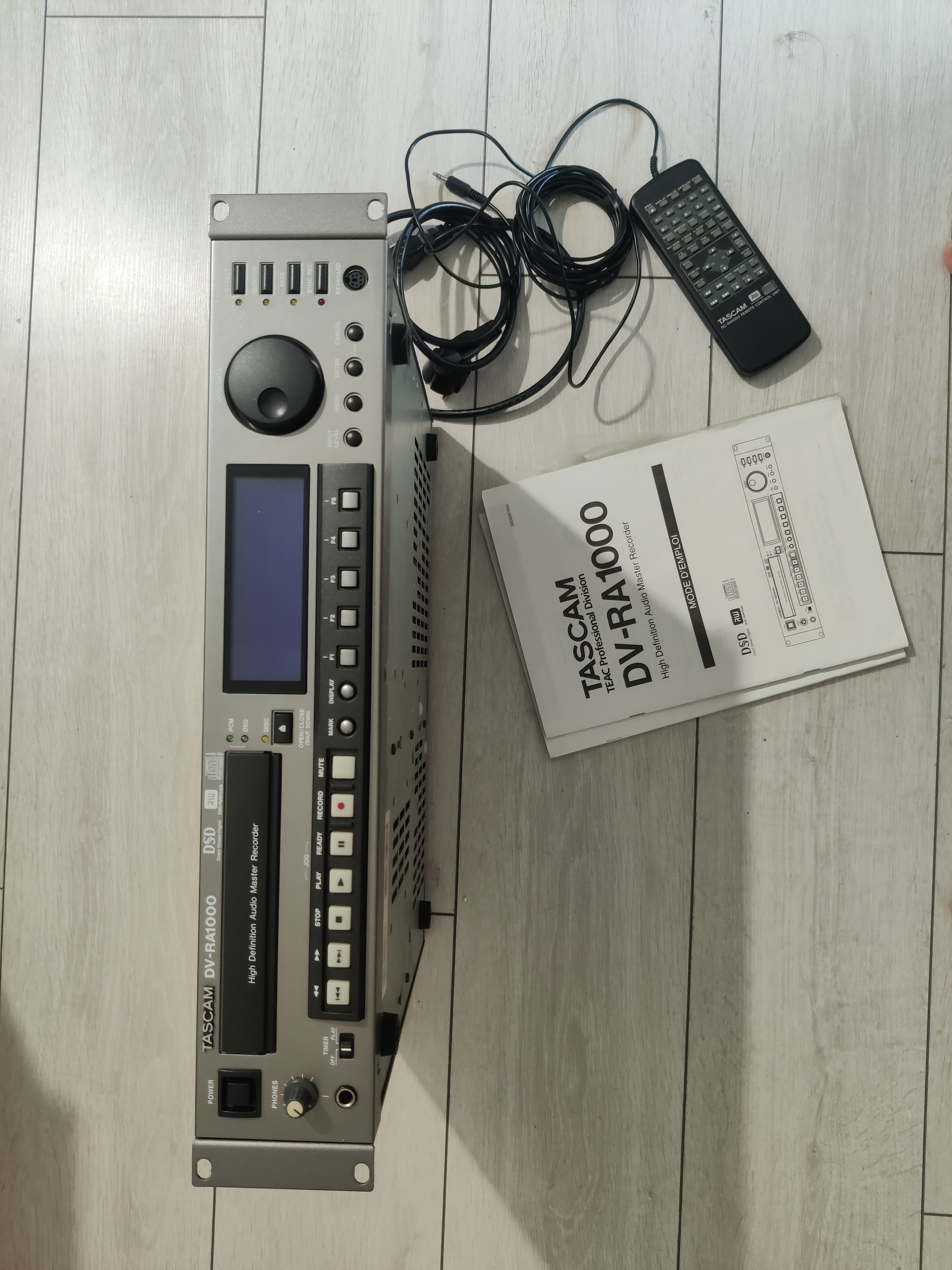 Vends Graveur Tascam DV-RA 1000