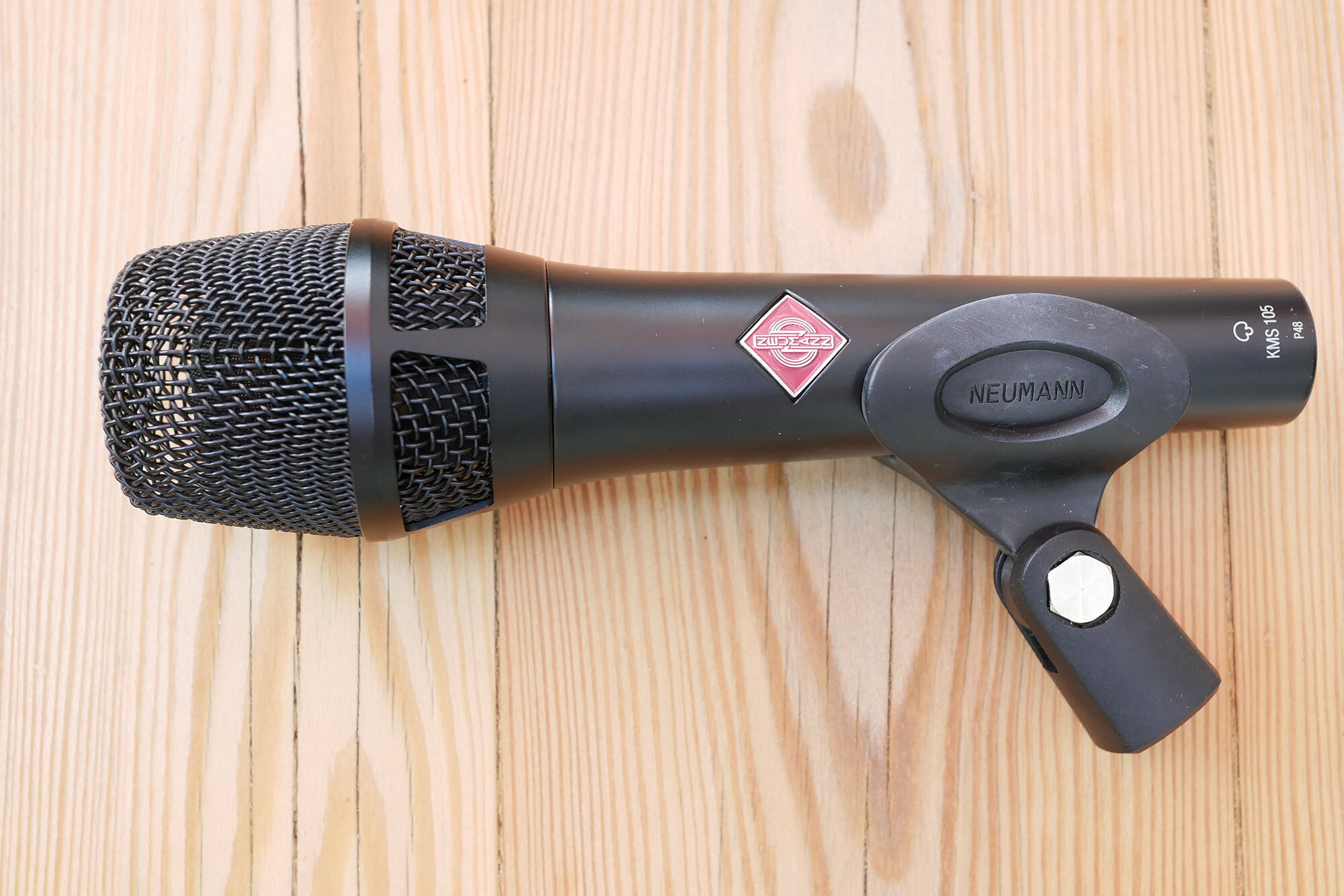 Vends 1 Neumann KMS 105 état neuf