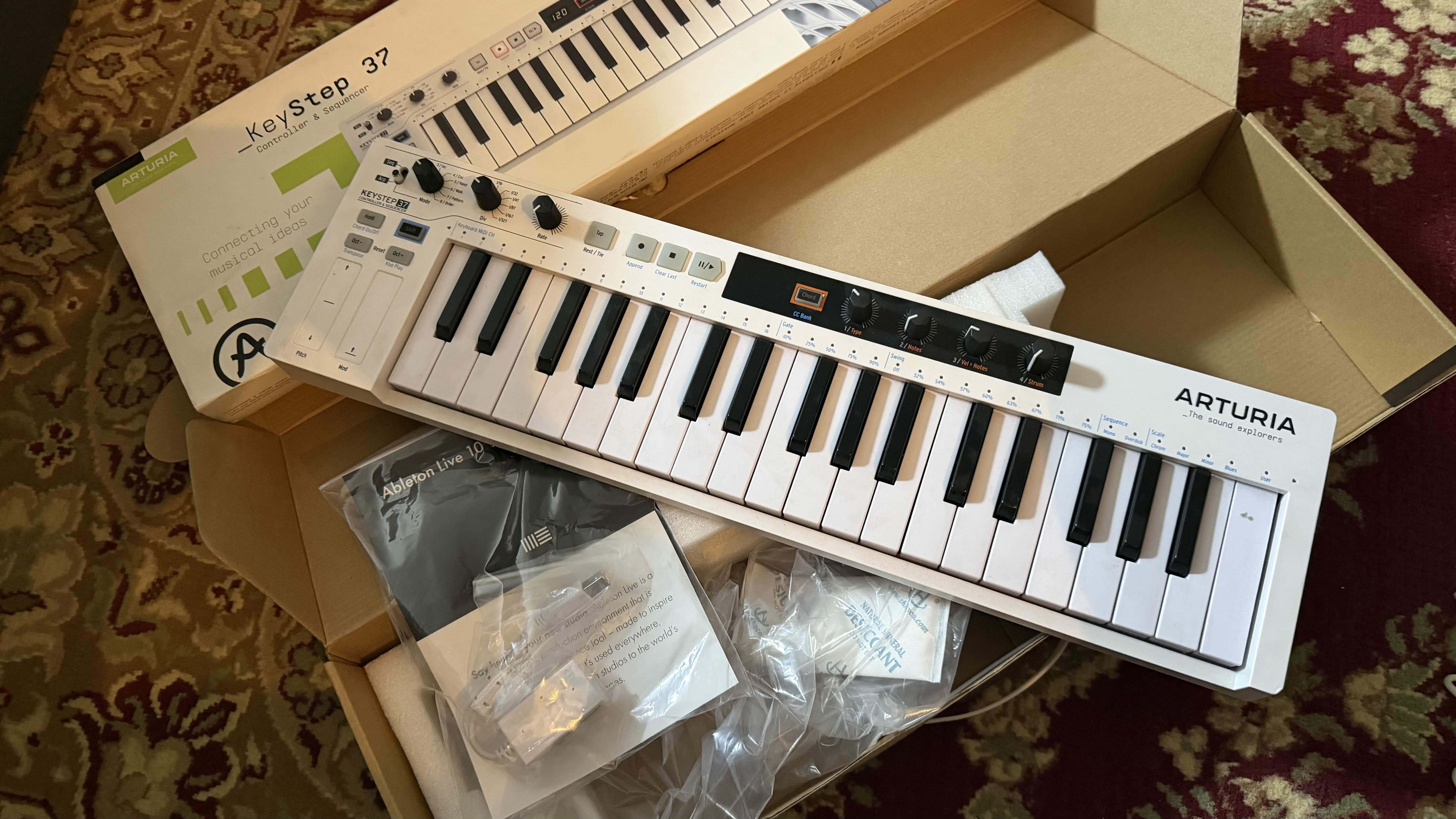 Vends Arturia Keystep37 Mk1