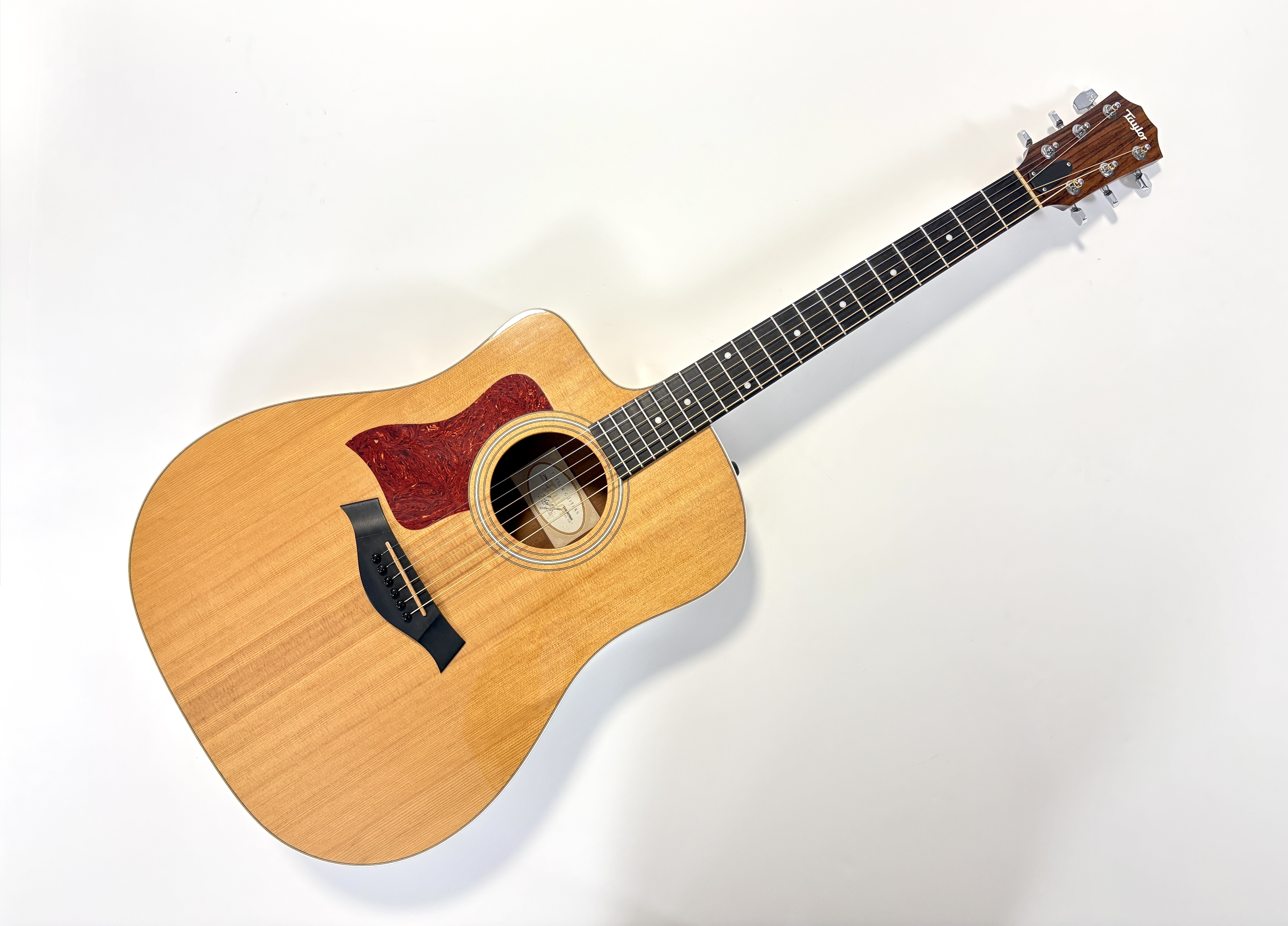Taylor 210CE Natural 2015 LH Gaucher