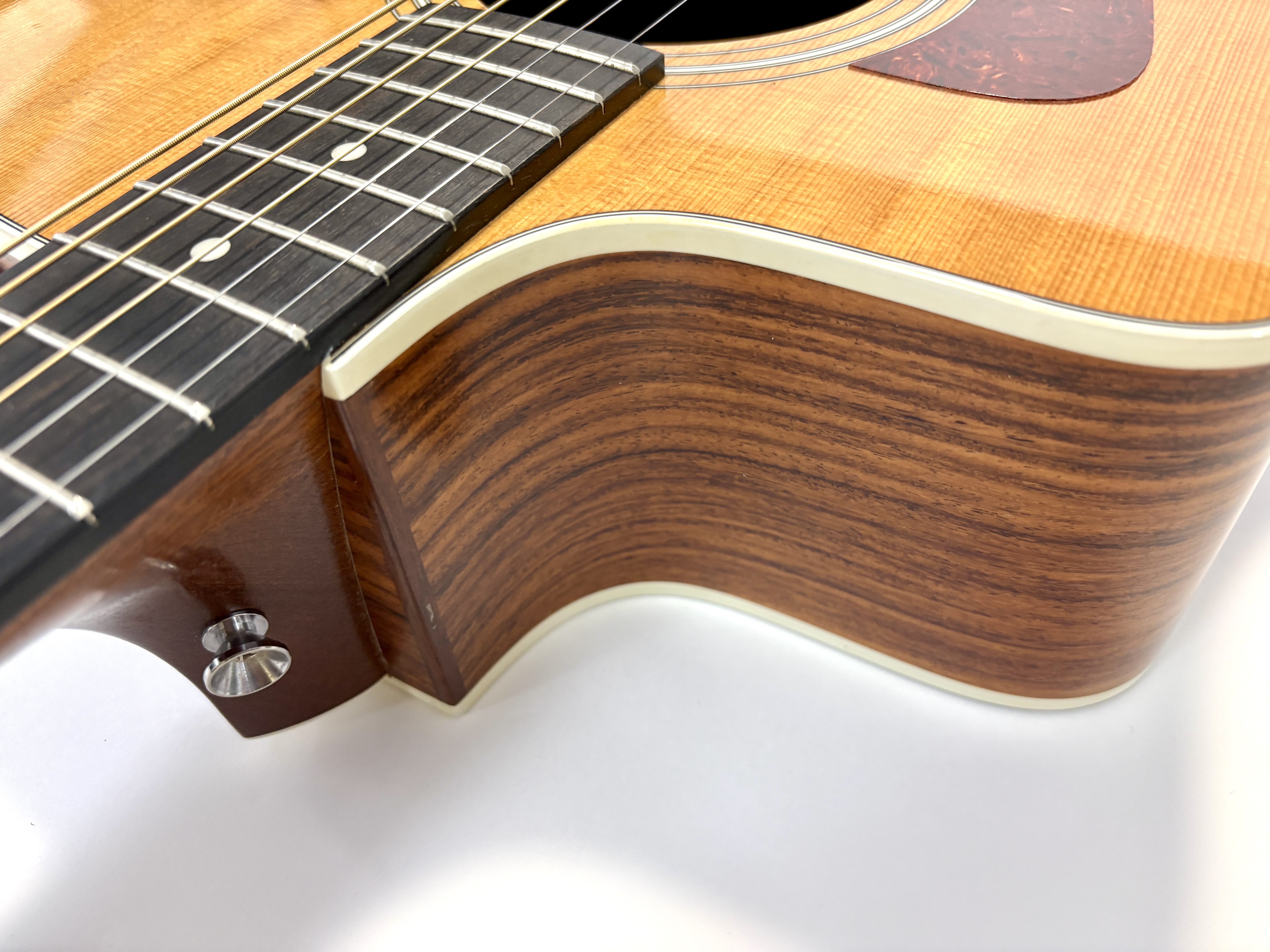Taylor 210ce (66293)