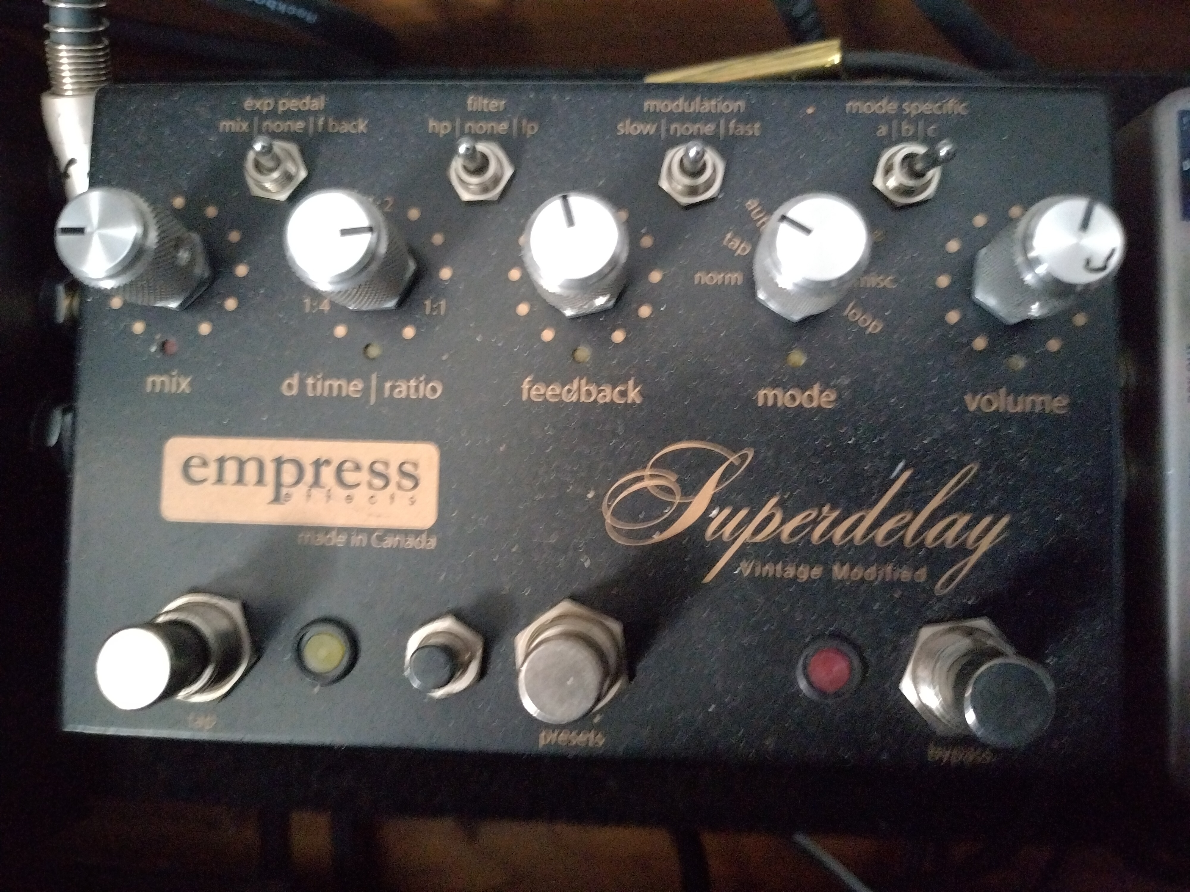 Particulier vend son super delay de chez empess 