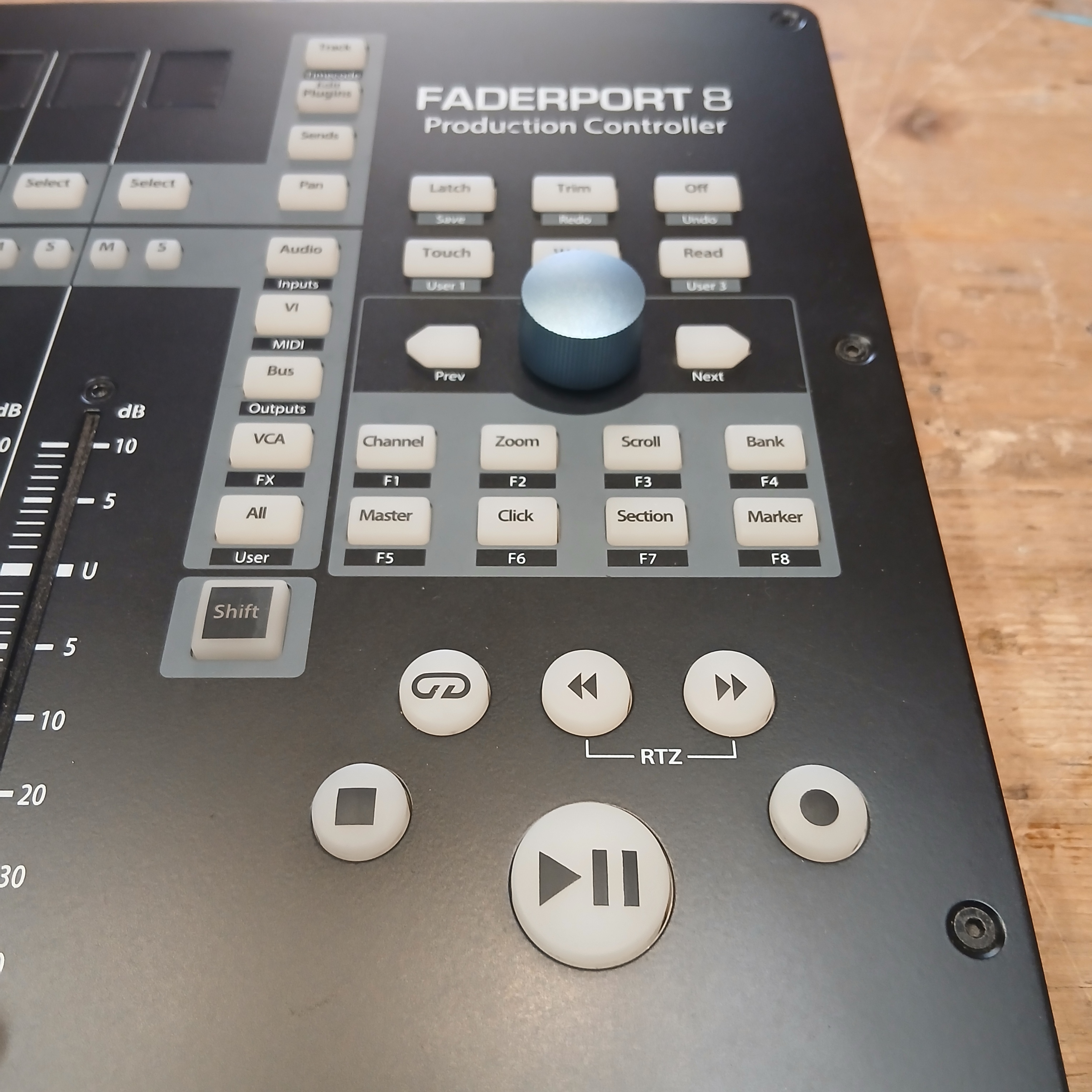 PreSonus Faderport 8 (86146)