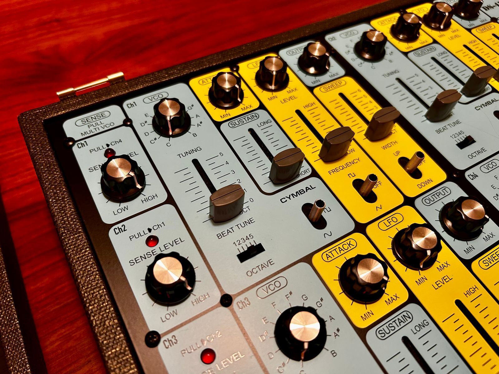 ULT Sound DS-4M ProMuzer (43643)