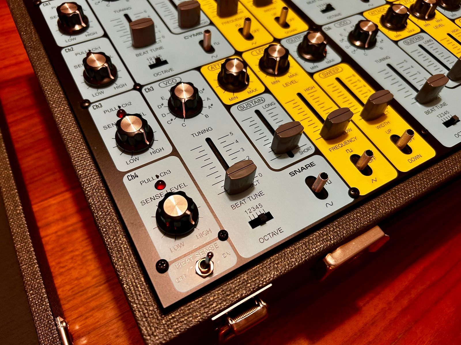 ULT Sound DS-4M ProMuzer (40695)