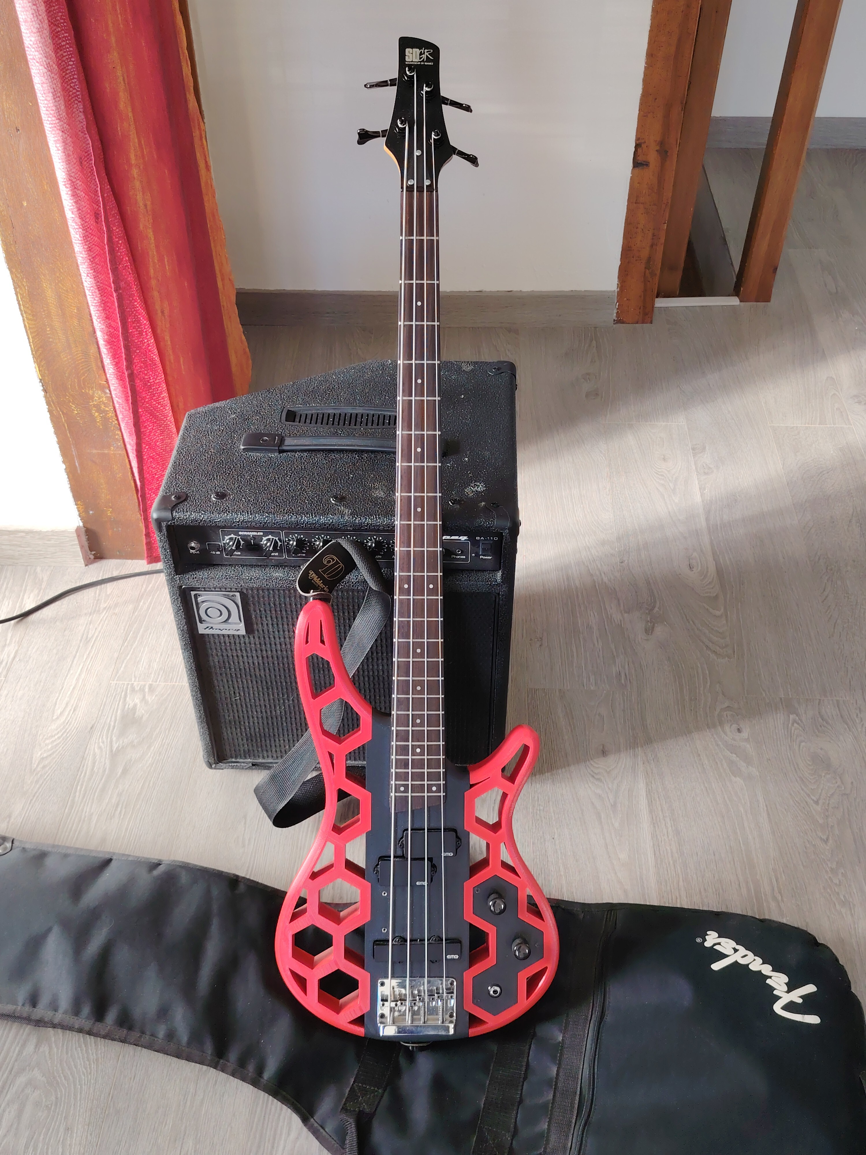 Basse OVNI ;-)