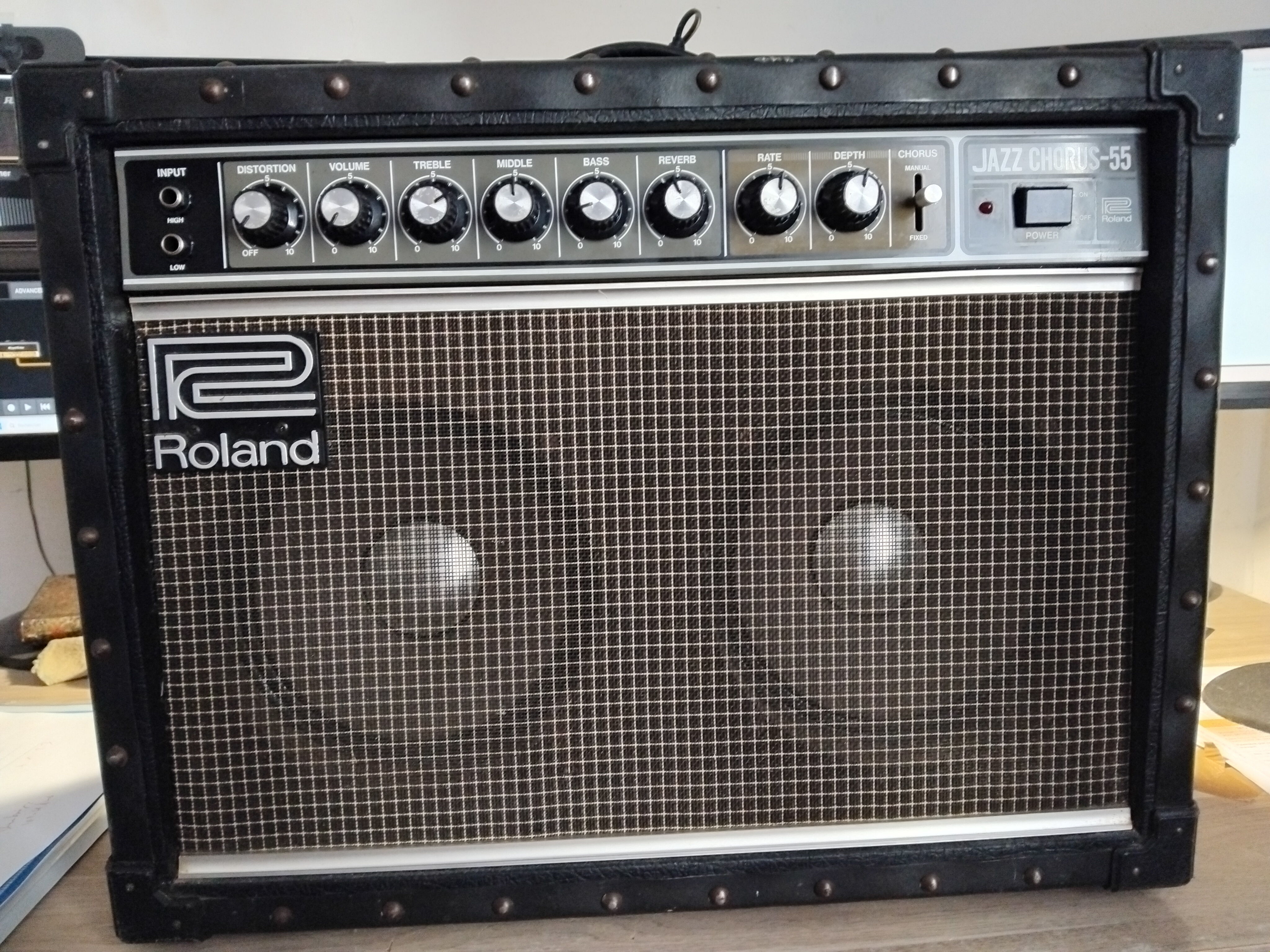 Vends Jazz Chorus 55