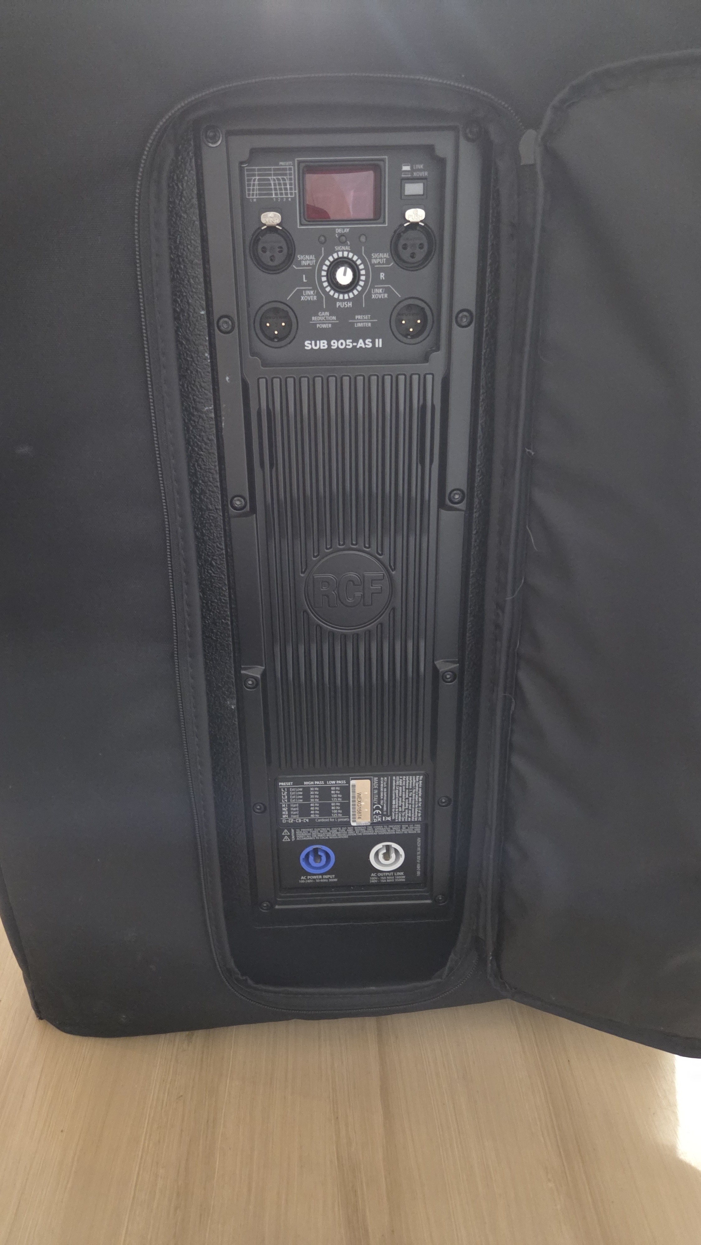 RCF SUB 905-AS II (65246)
