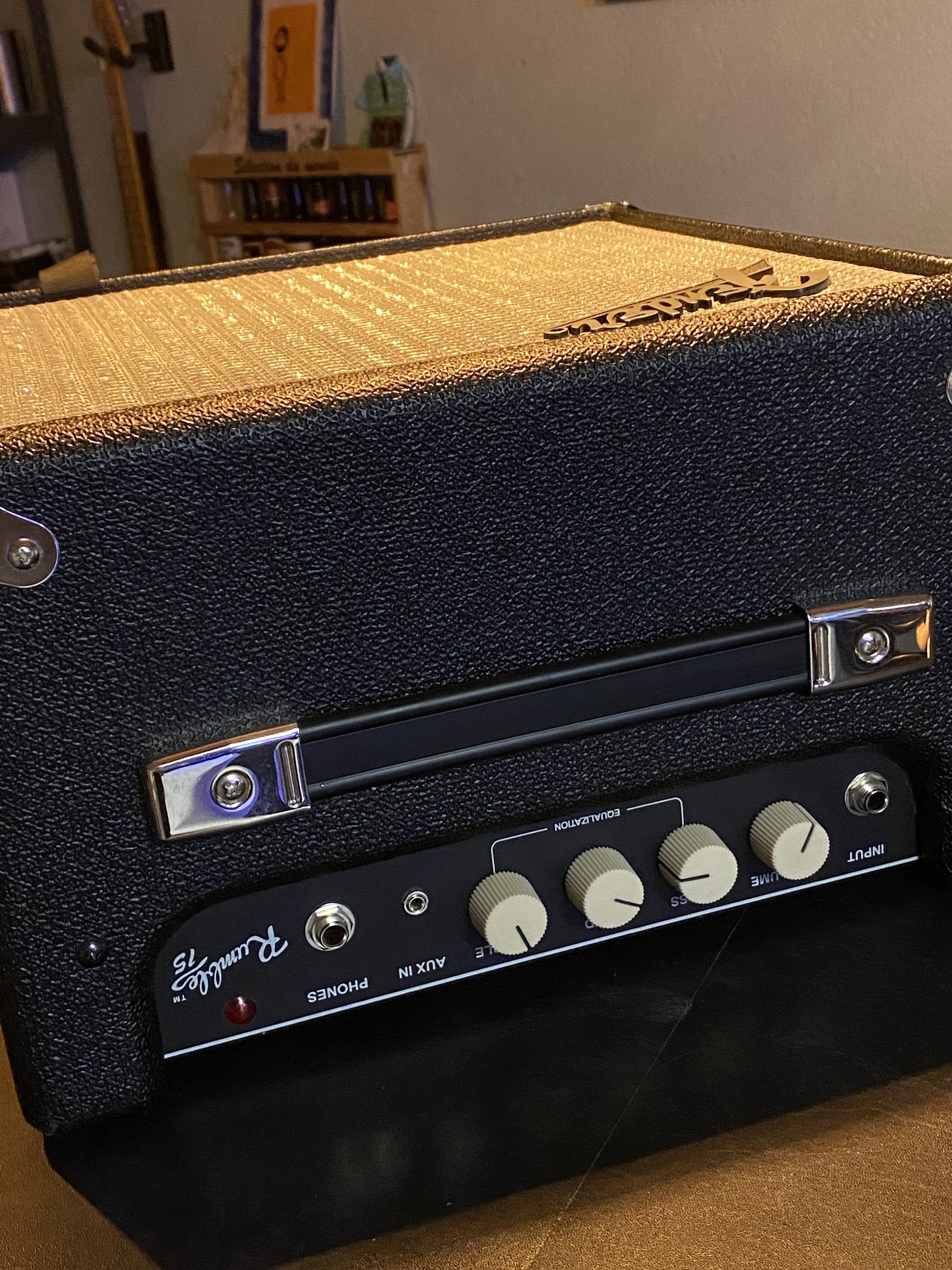 Fender Rumble 15 V3 (96397)